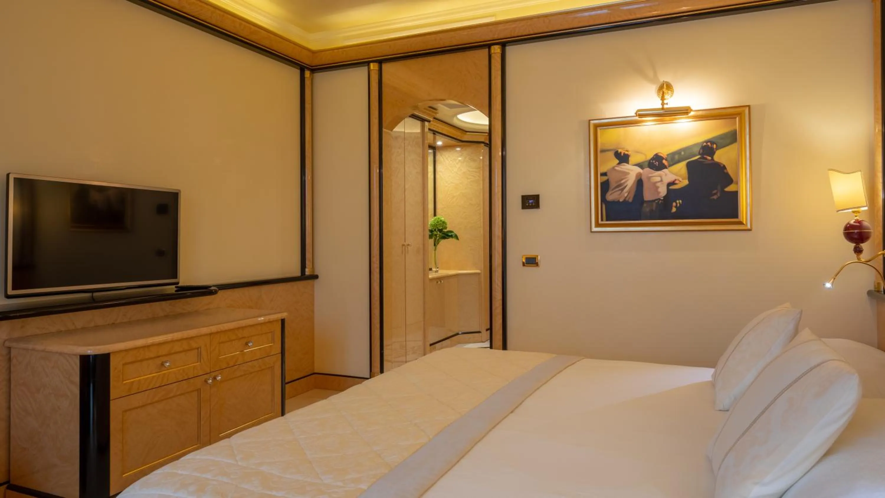 Bedroom in Mulino Luxury Boutique Hotel