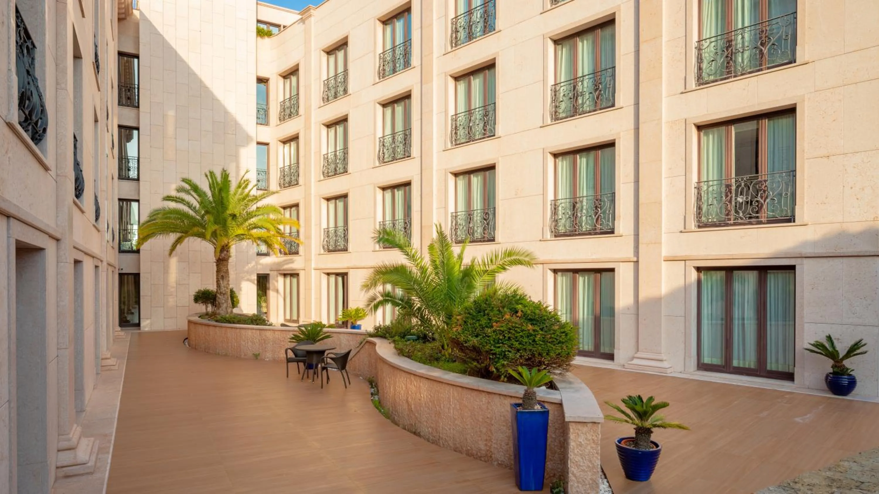 Patio in Mulino Luxury Boutique Hotel