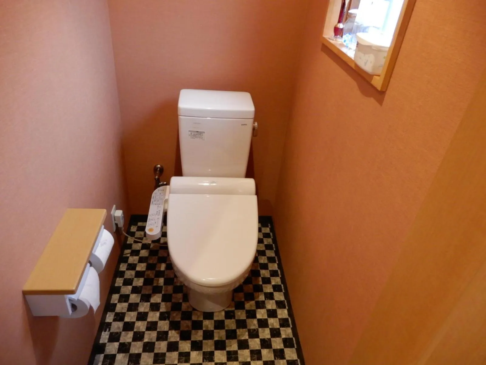Toilet in Tottori Guest House Miraie BASE