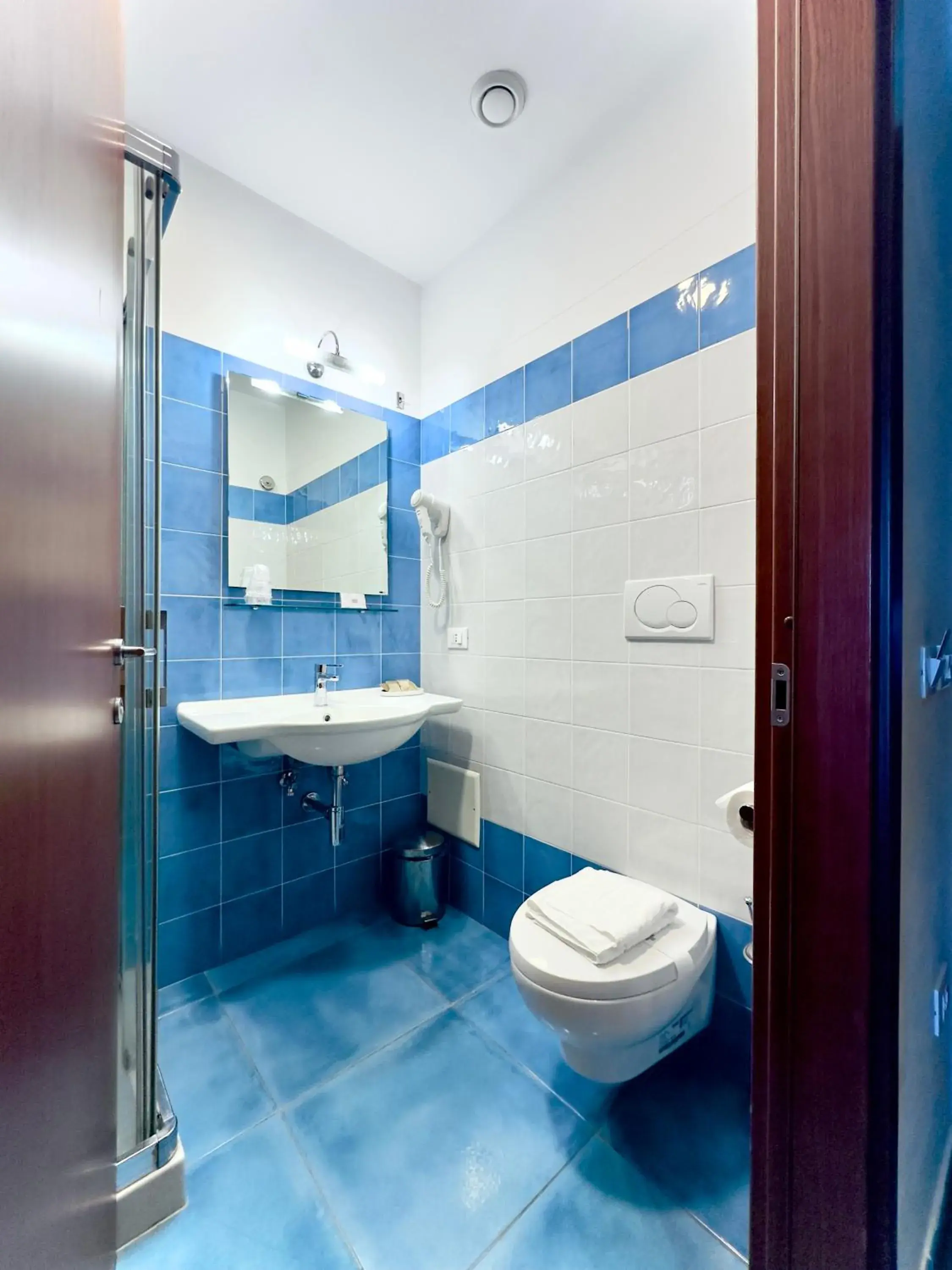 Double Room with Sea View and Balcony in Serpa Hotel Double Room with Sea View and Balcony in Serpa Hotel