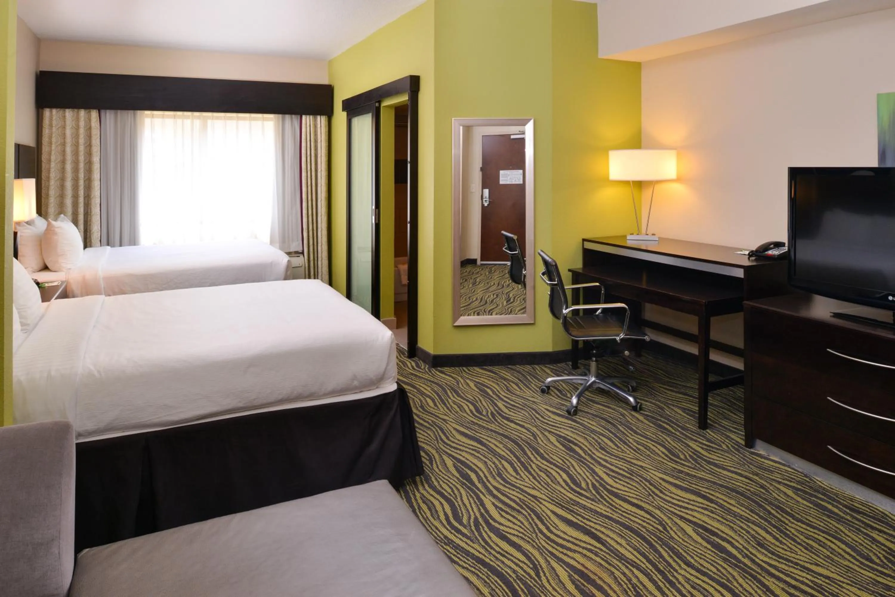 Photo of the whole room in Holiday Inn Little Rock West - Chenal Pkwy, an IHG Hotel
