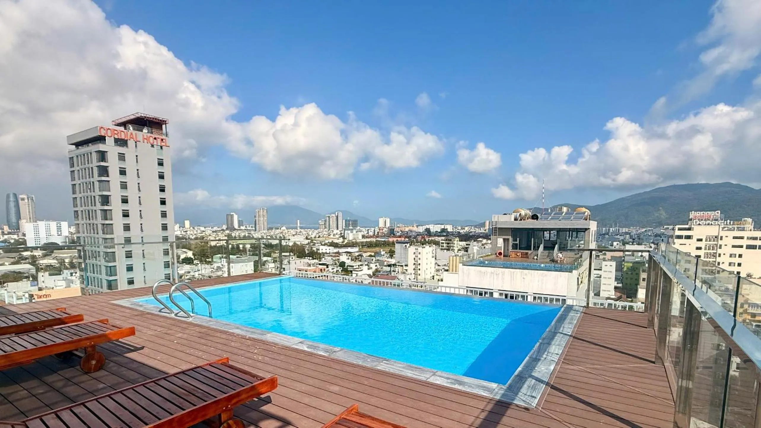 Swimming pool in Golden Rose Hotel