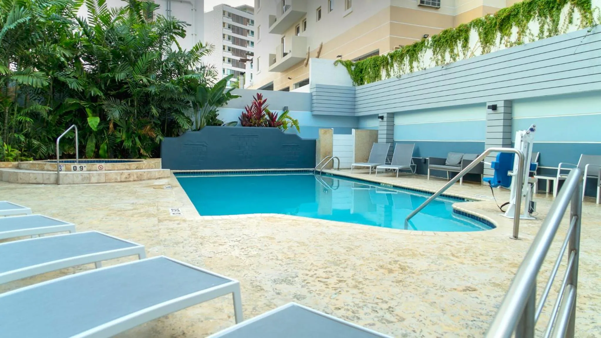 Swimming pool in Holiday Inn Express San Juan Condado by IHG