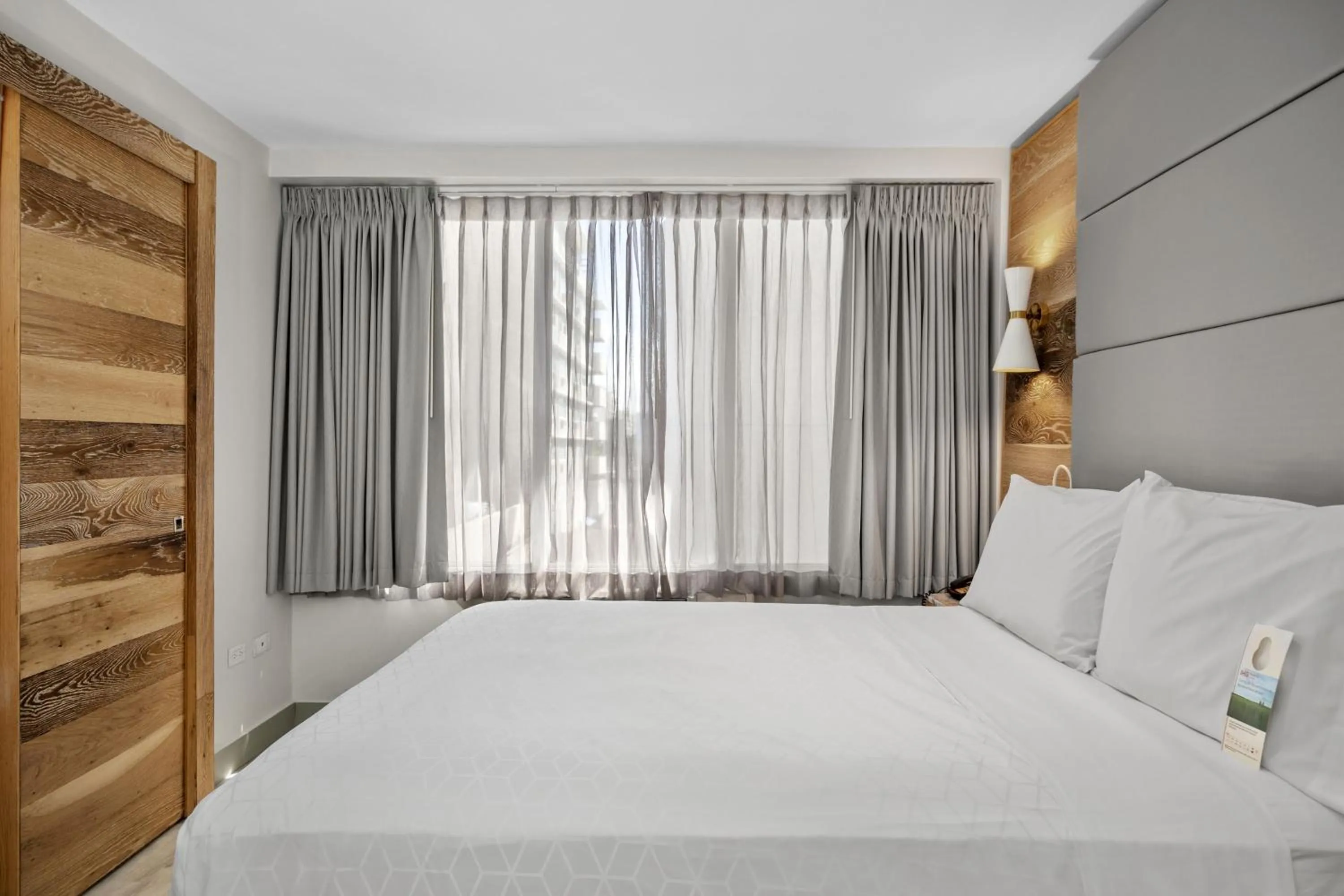 Bed in Holiday Inn Express San Juan Condado by IHG