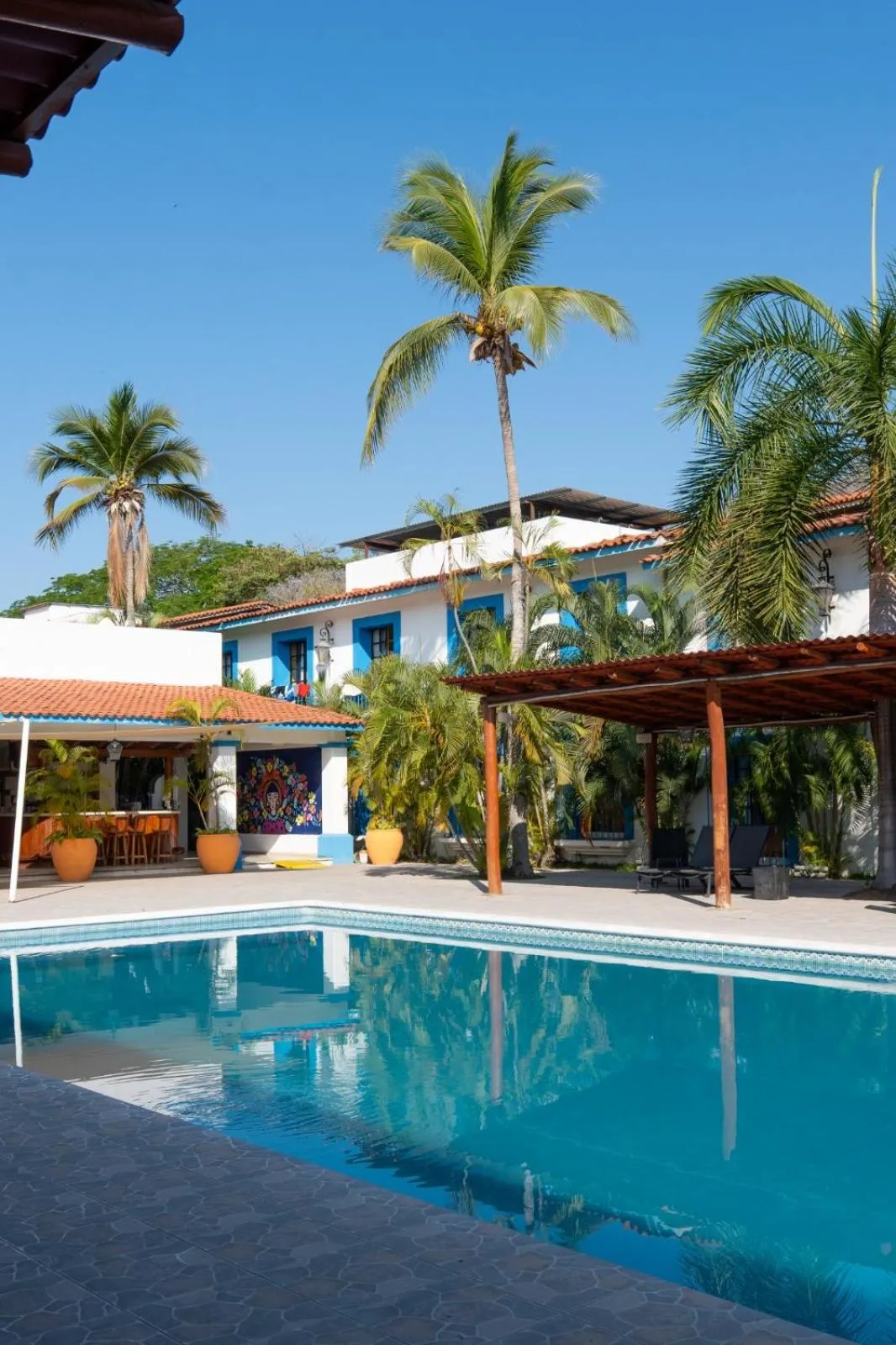 Swimming pool in Hotel Santa Cruz Huatulco