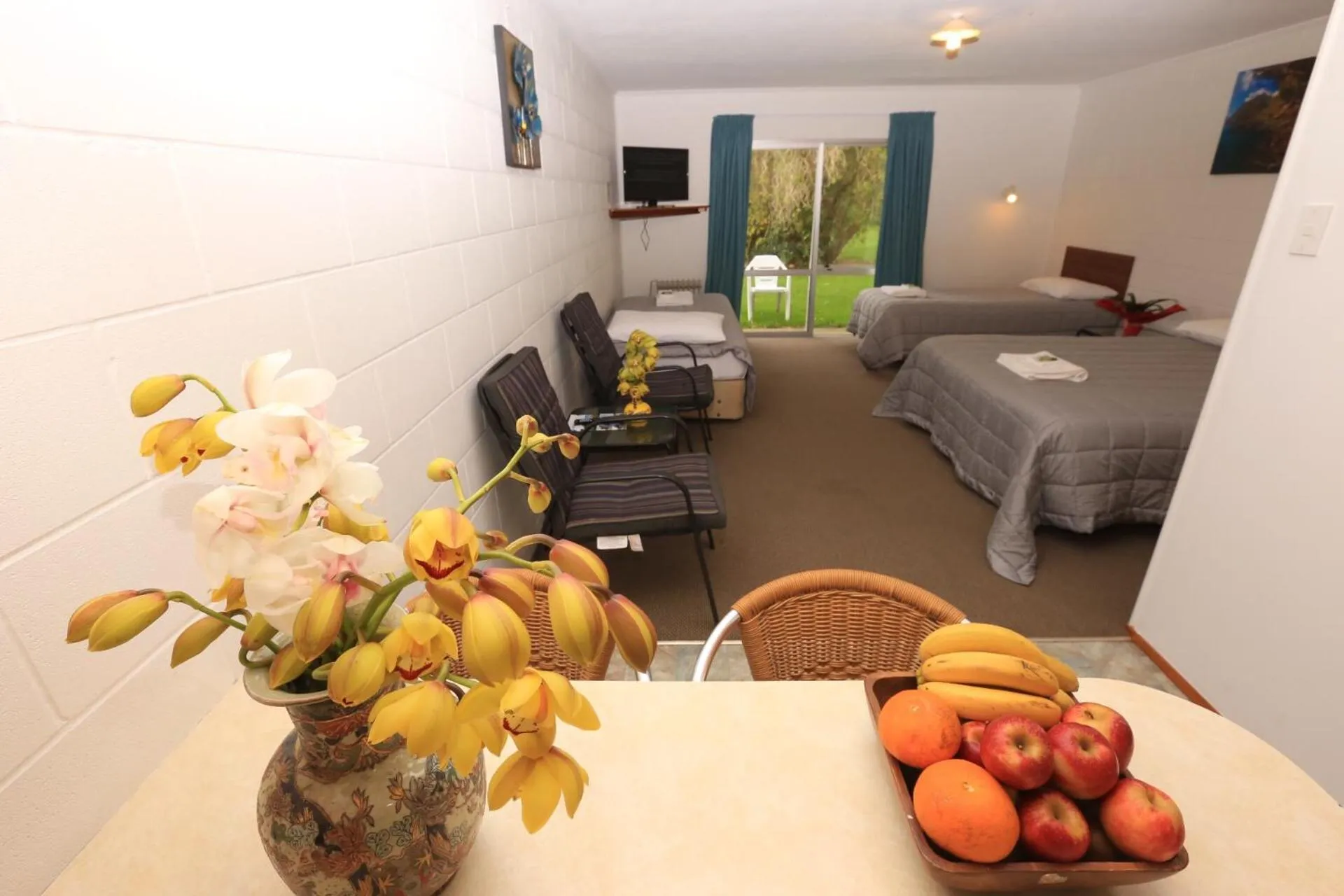 Photo of the whole room in Waiuku Motel