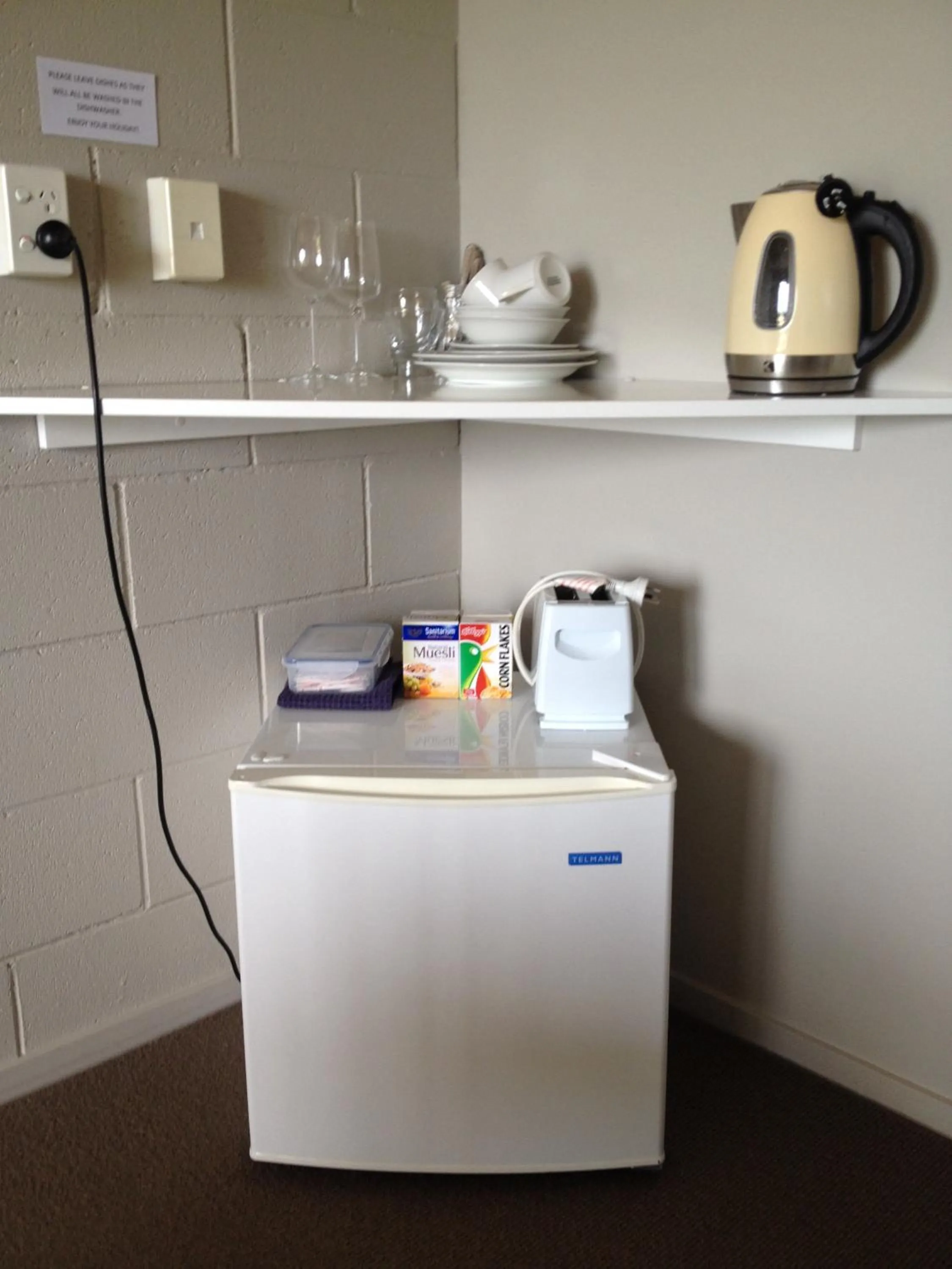 Kitchen or kitchenette in Waitomo Golfstays B&B