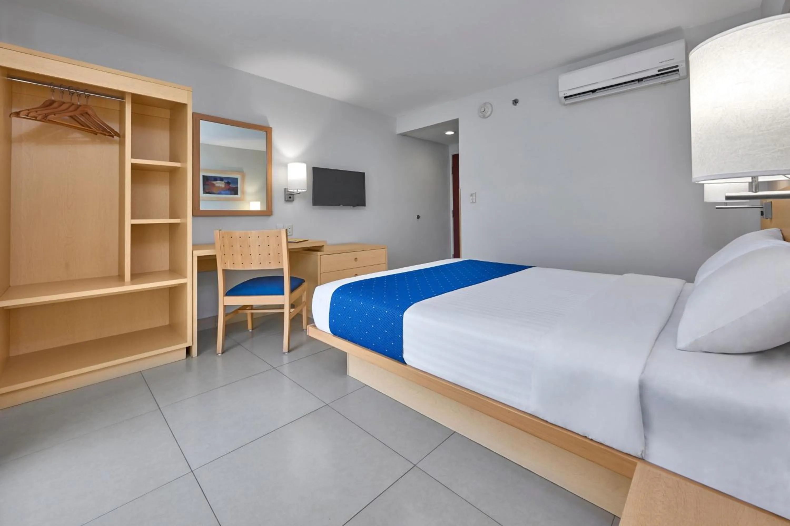 Bedroom, Bed in City Express by Marriott Xalapa