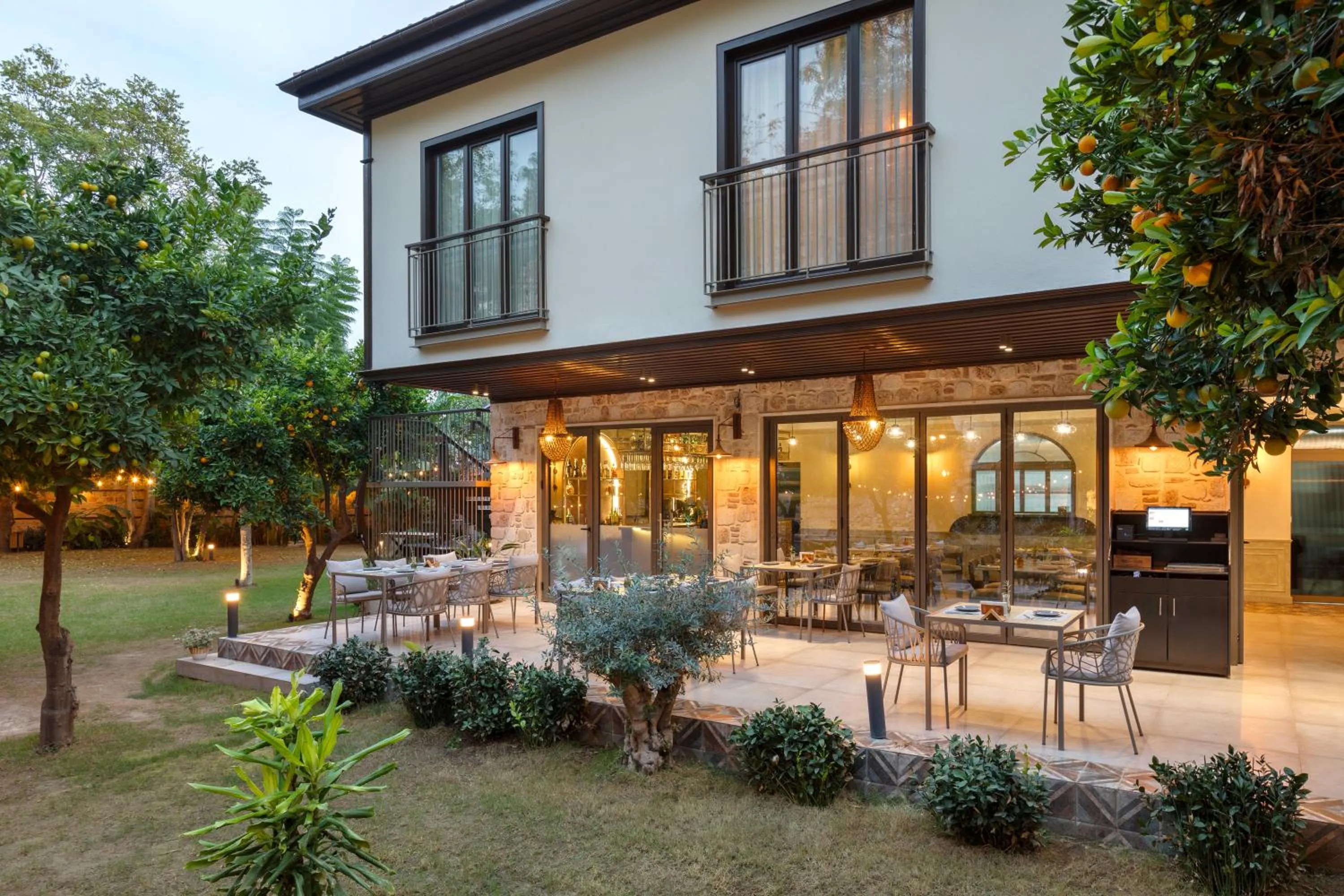 Restaurant/places to eat in Casa Sur Antalya