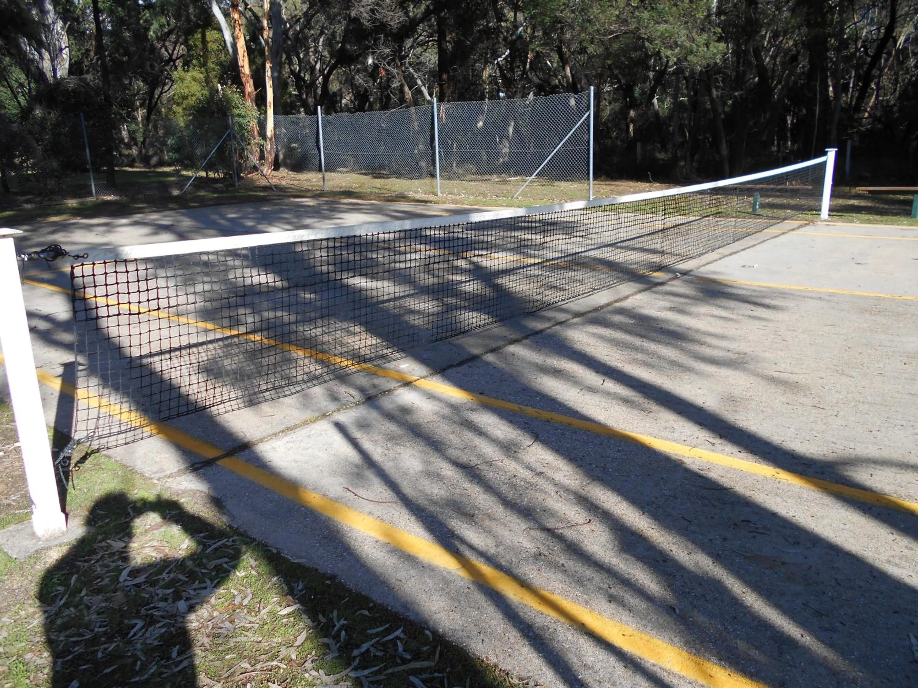 Tennis court in Grampians View Cottages and Units
