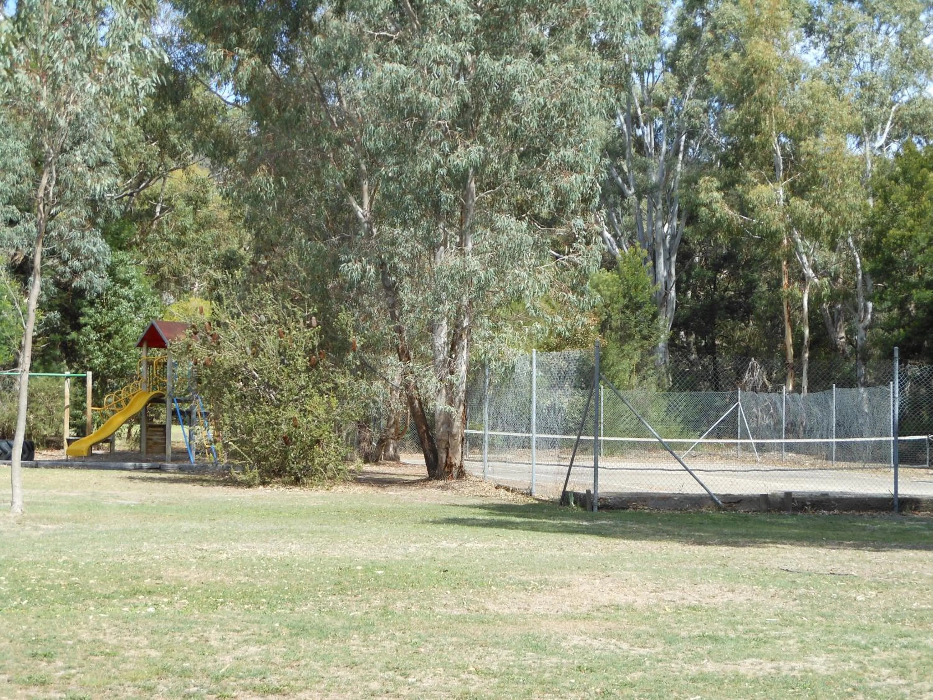 Children play ground in Grampians View Cottages and Units
