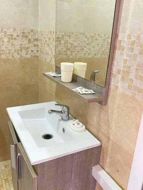 Standard Suite in AMWAJ HOTEL Standard Suite in AMWAJ HOTEL