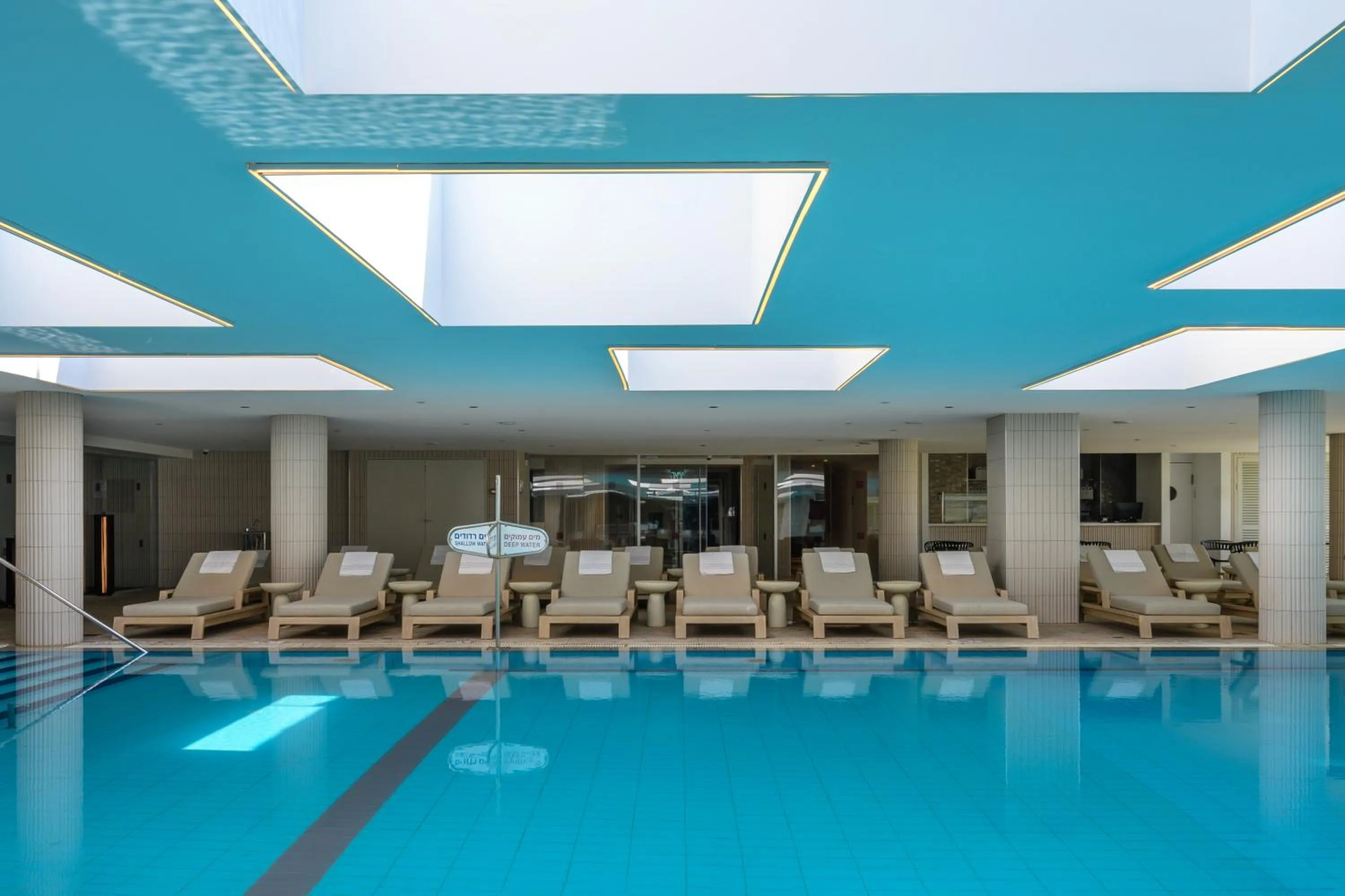 Swimming pool in Leonardo Plaza Haifa