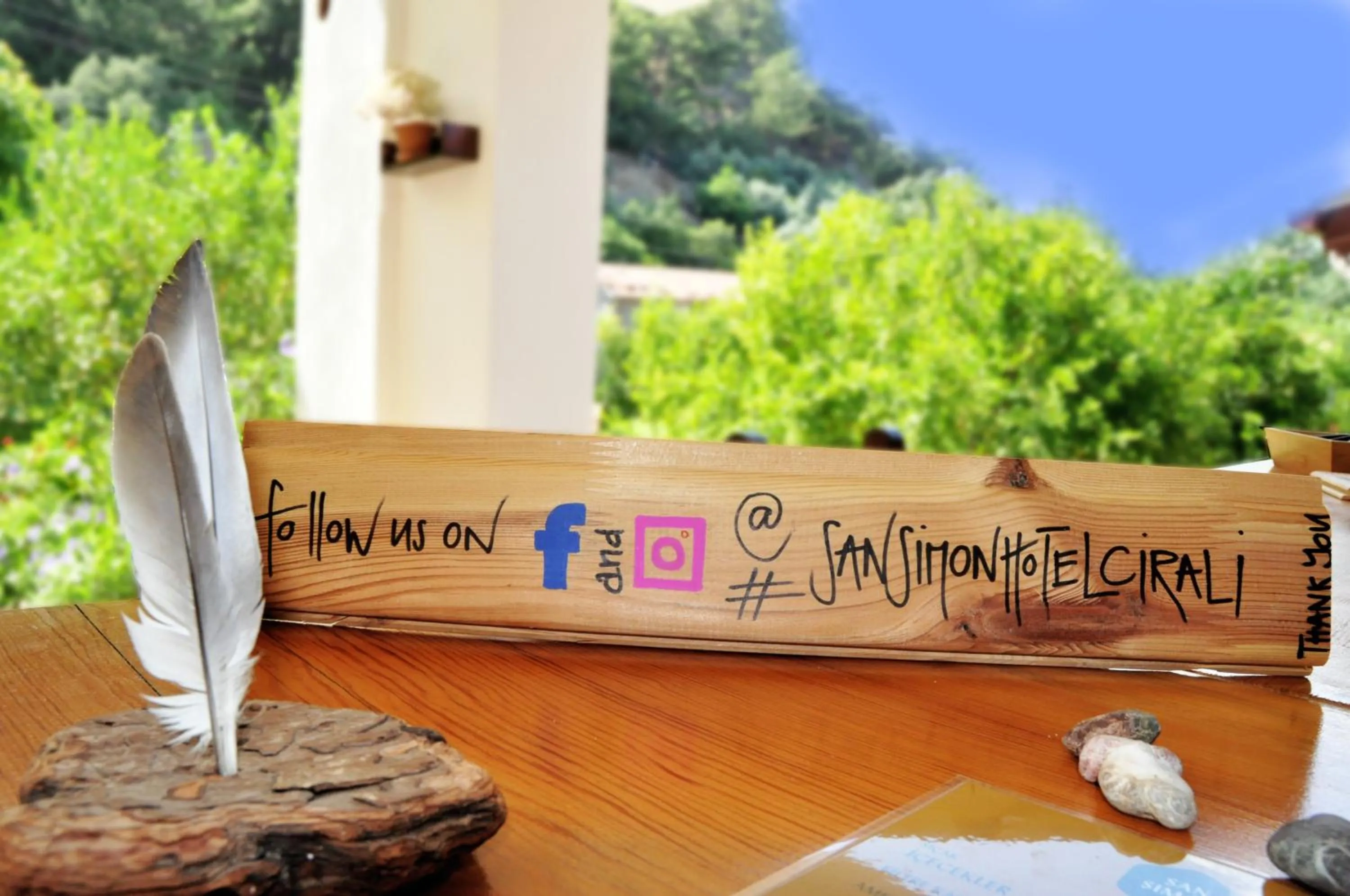 Logo/Certificate/Sign in San Simon Hotel