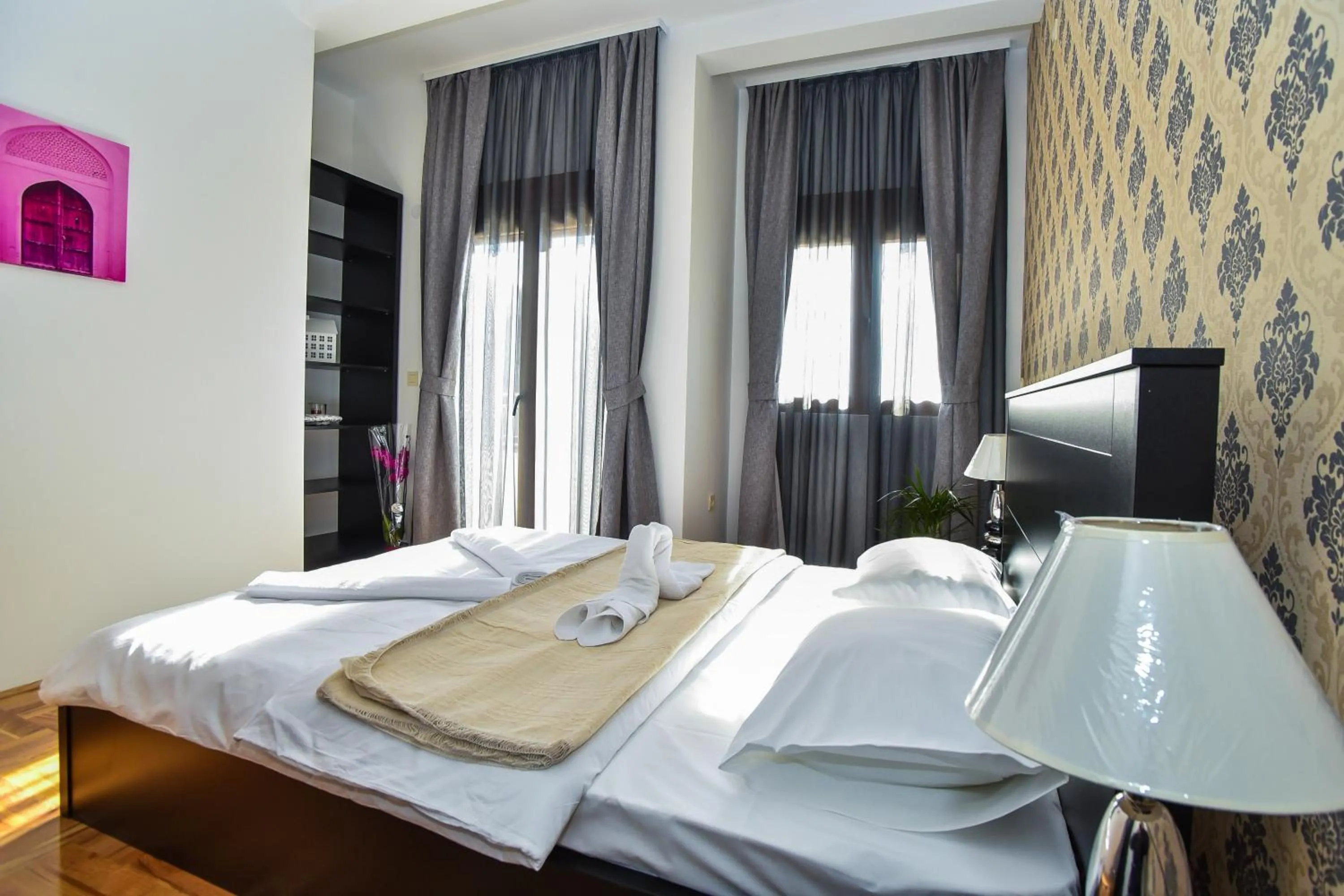 Bed in Vistamar Hotel & Apartments