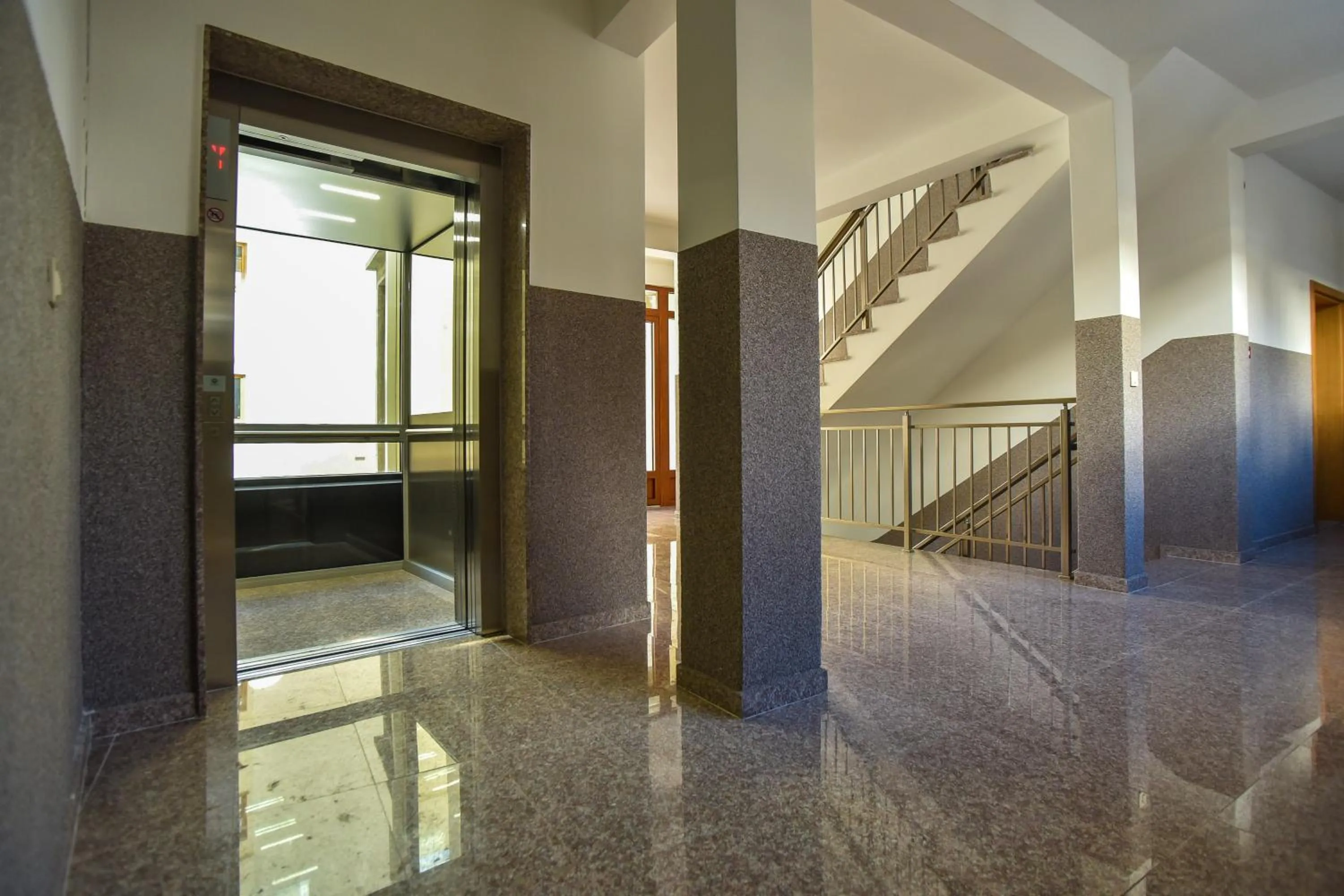 Vistamar Hotel & Apartments