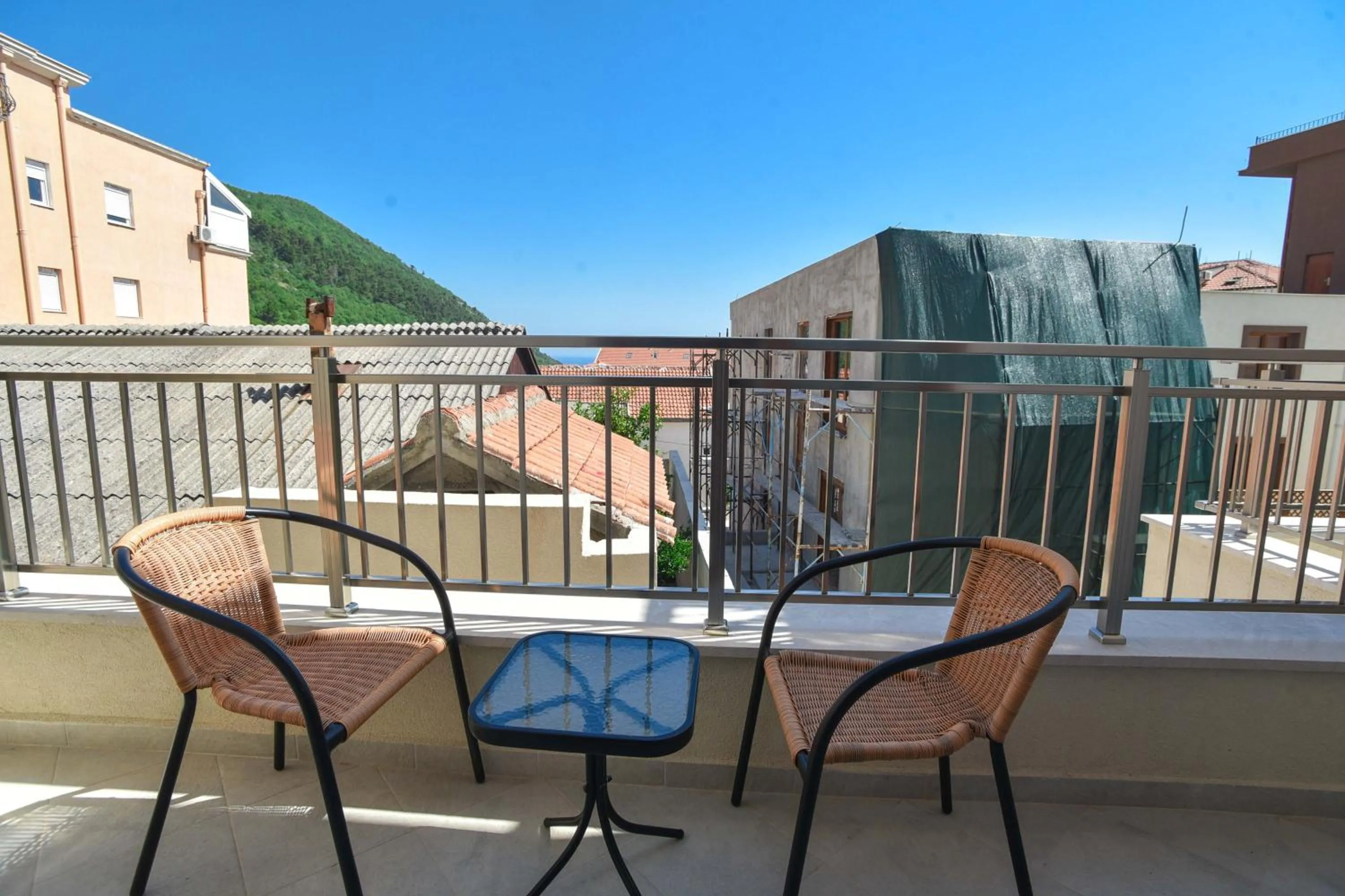 Vistamar Hotel & Apartments