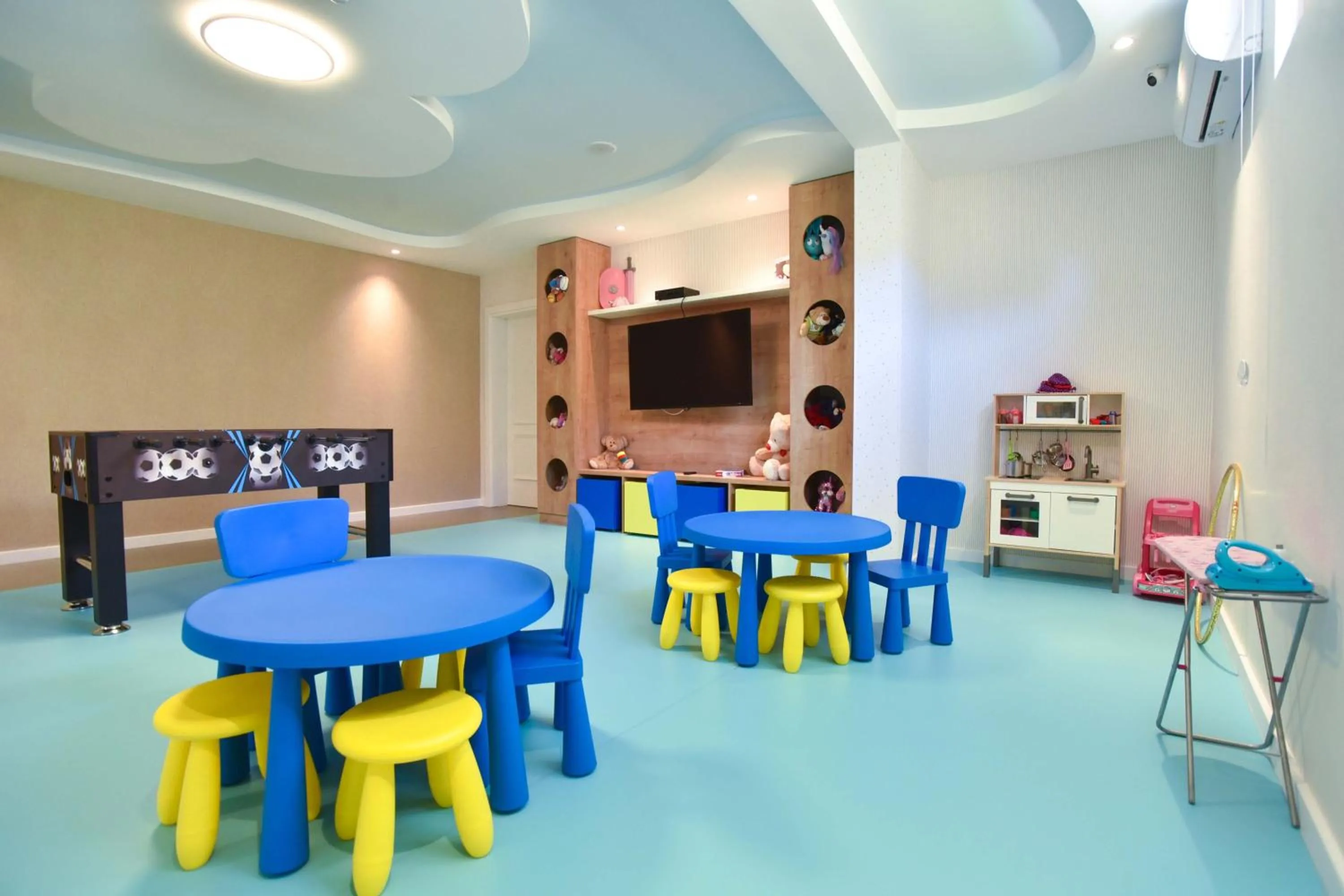 Vistamar Hotel & Apartments