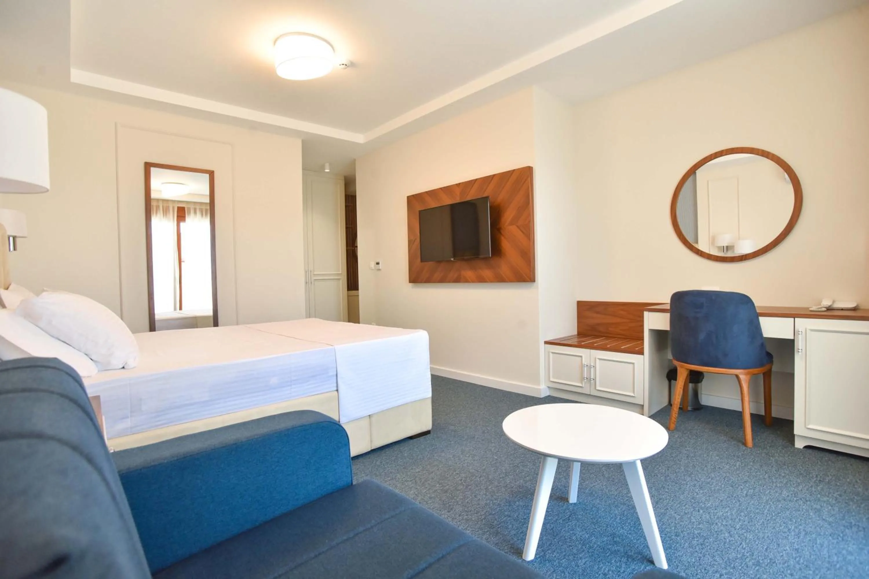 Bed in Vistamar Hotel & Apartments