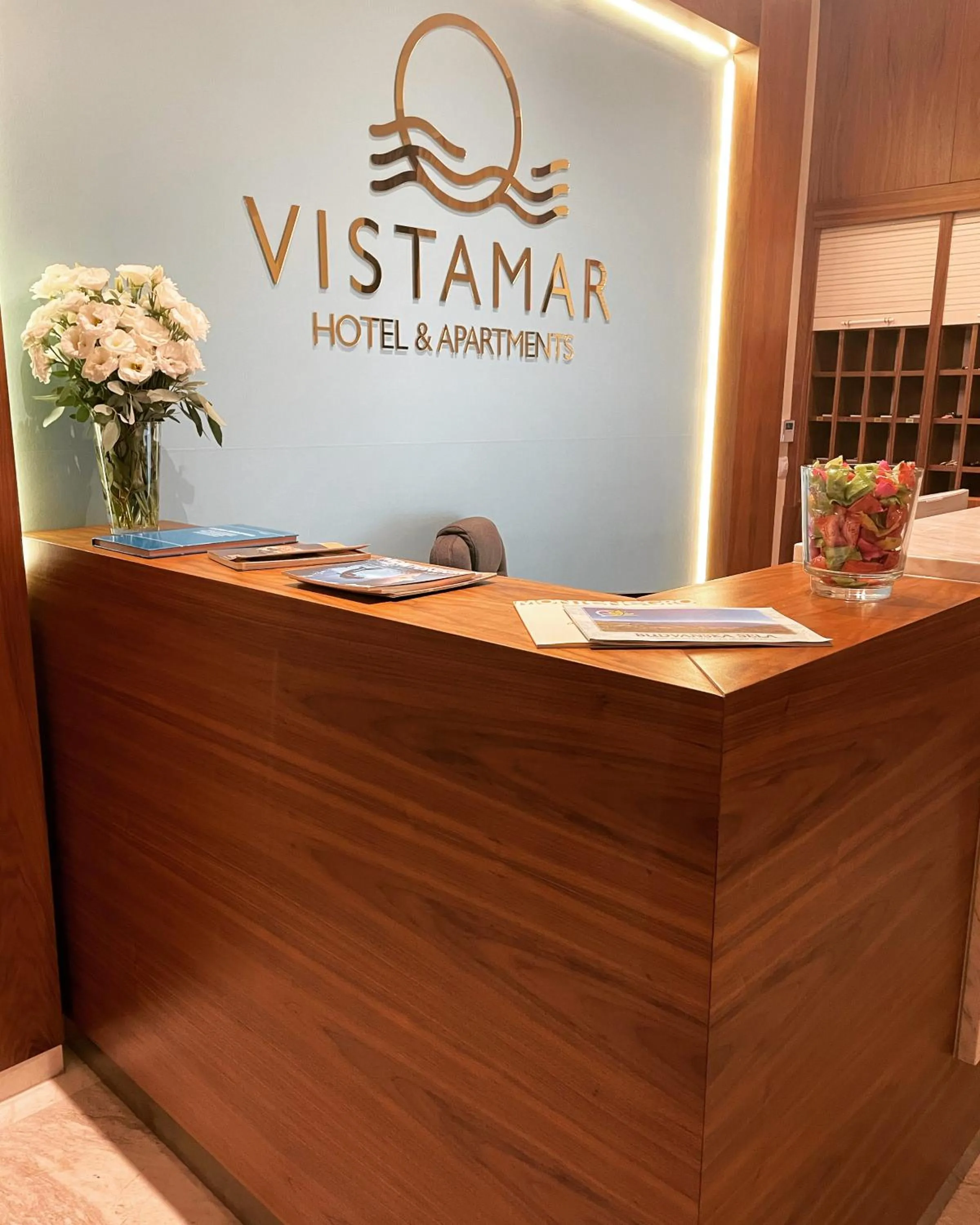 Vistamar Hotel & Apartments