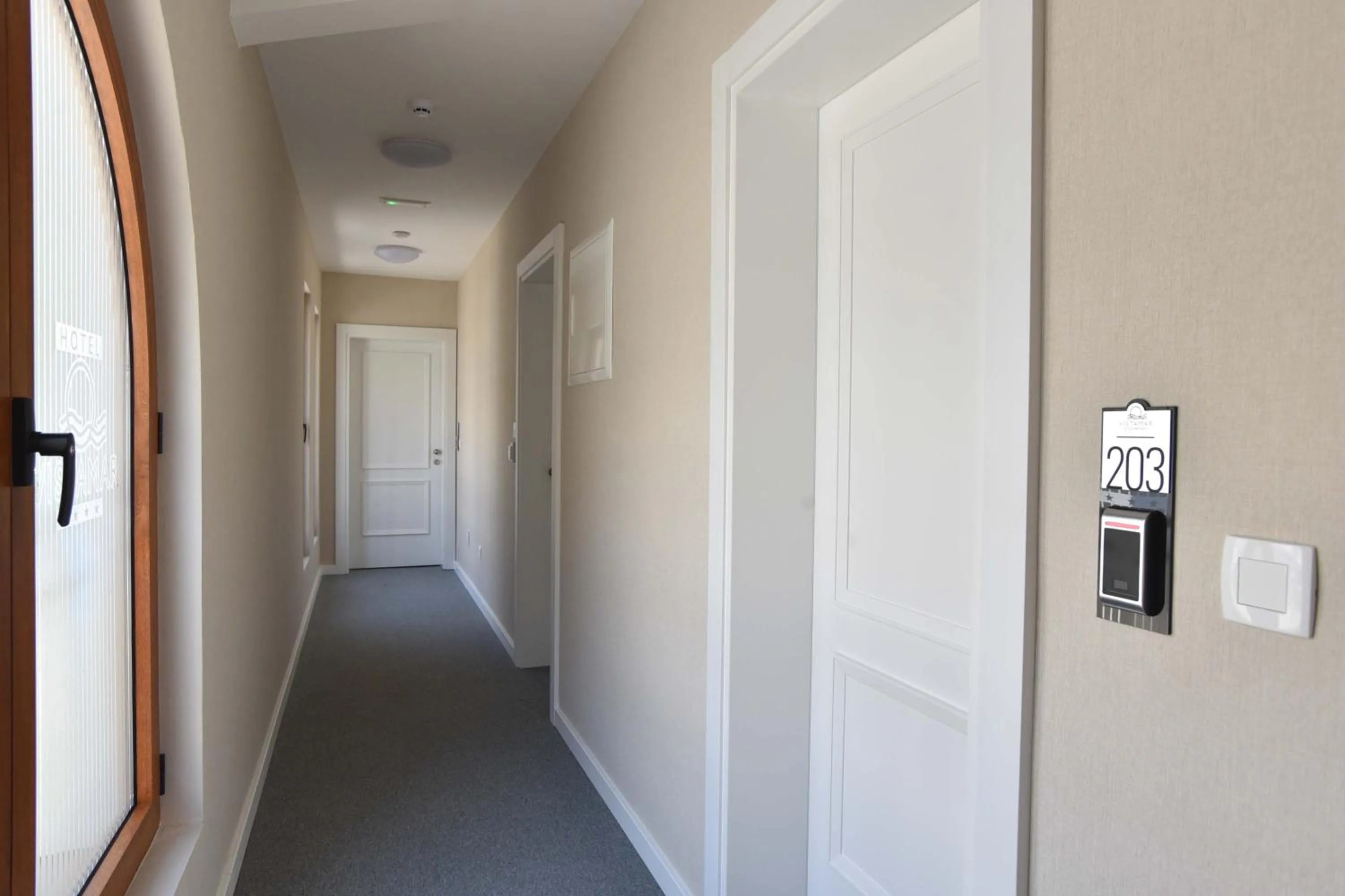 Vistamar Hotel & Apartments