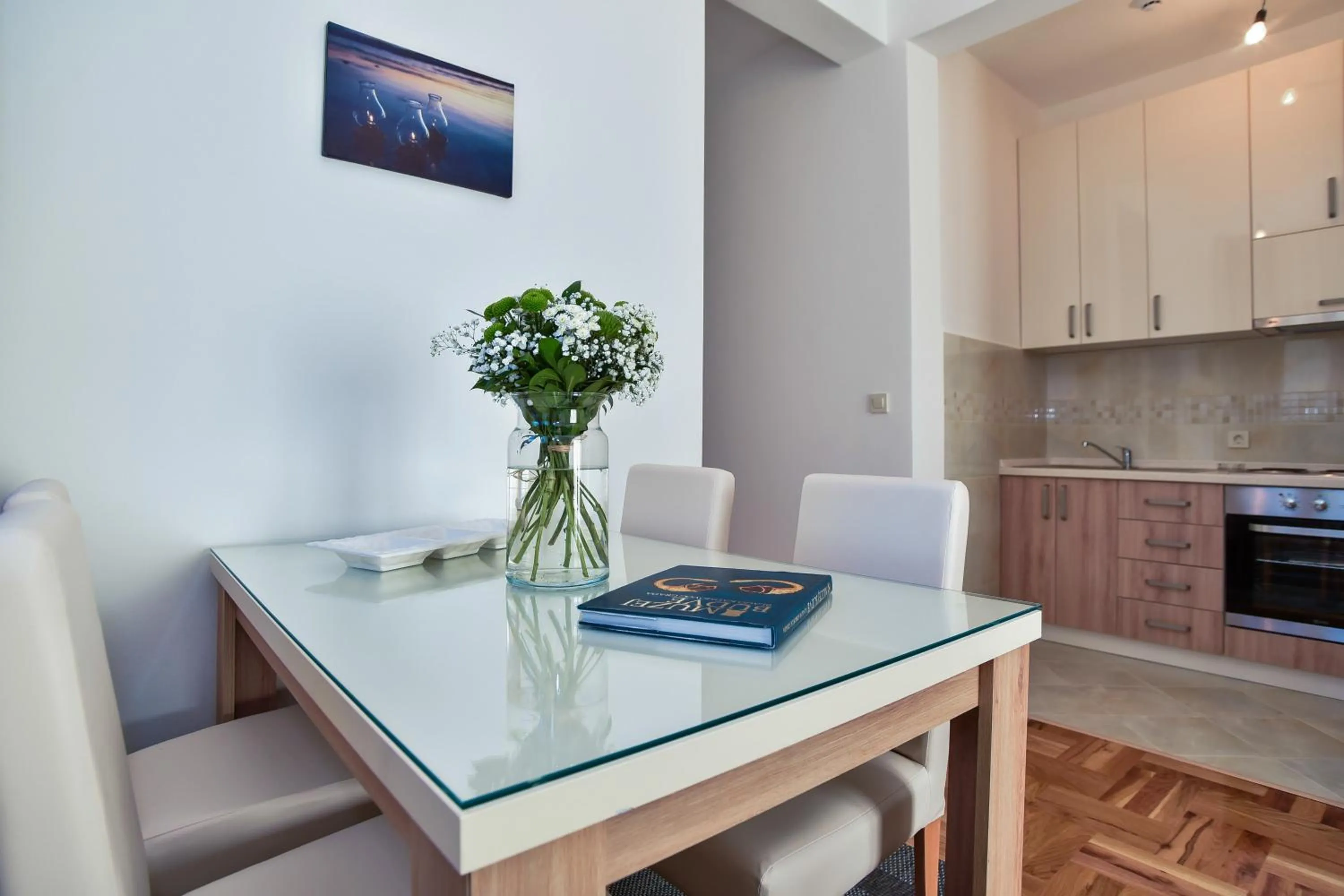 Vistamar Hotel & Apartments