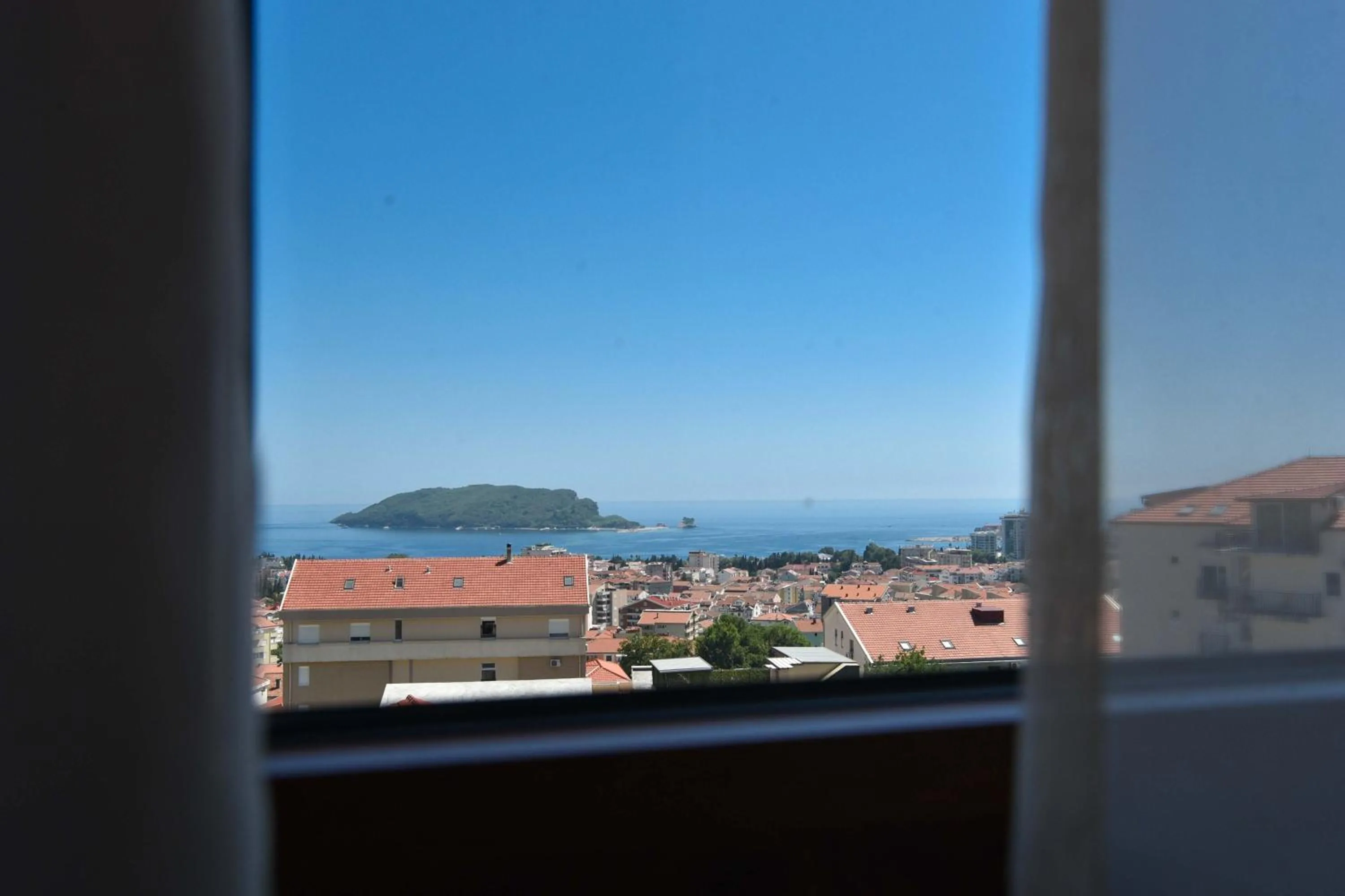 Vistamar Hotel & Apartments