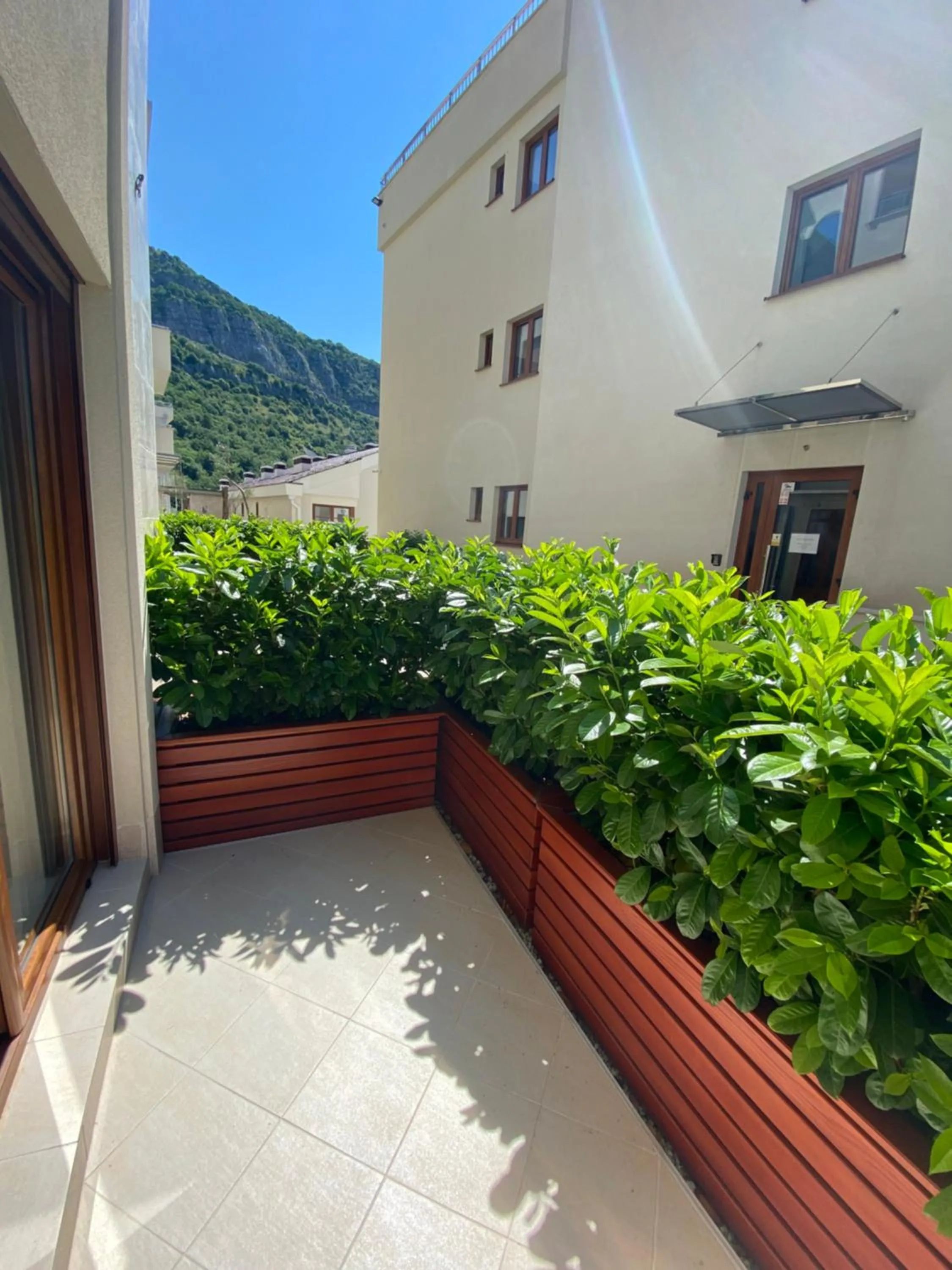 Vistamar Hotel & Apartments