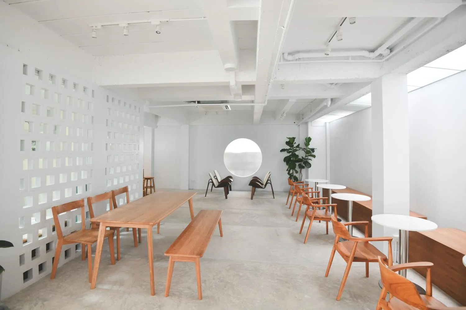 Dining area in At Kamala Hotel