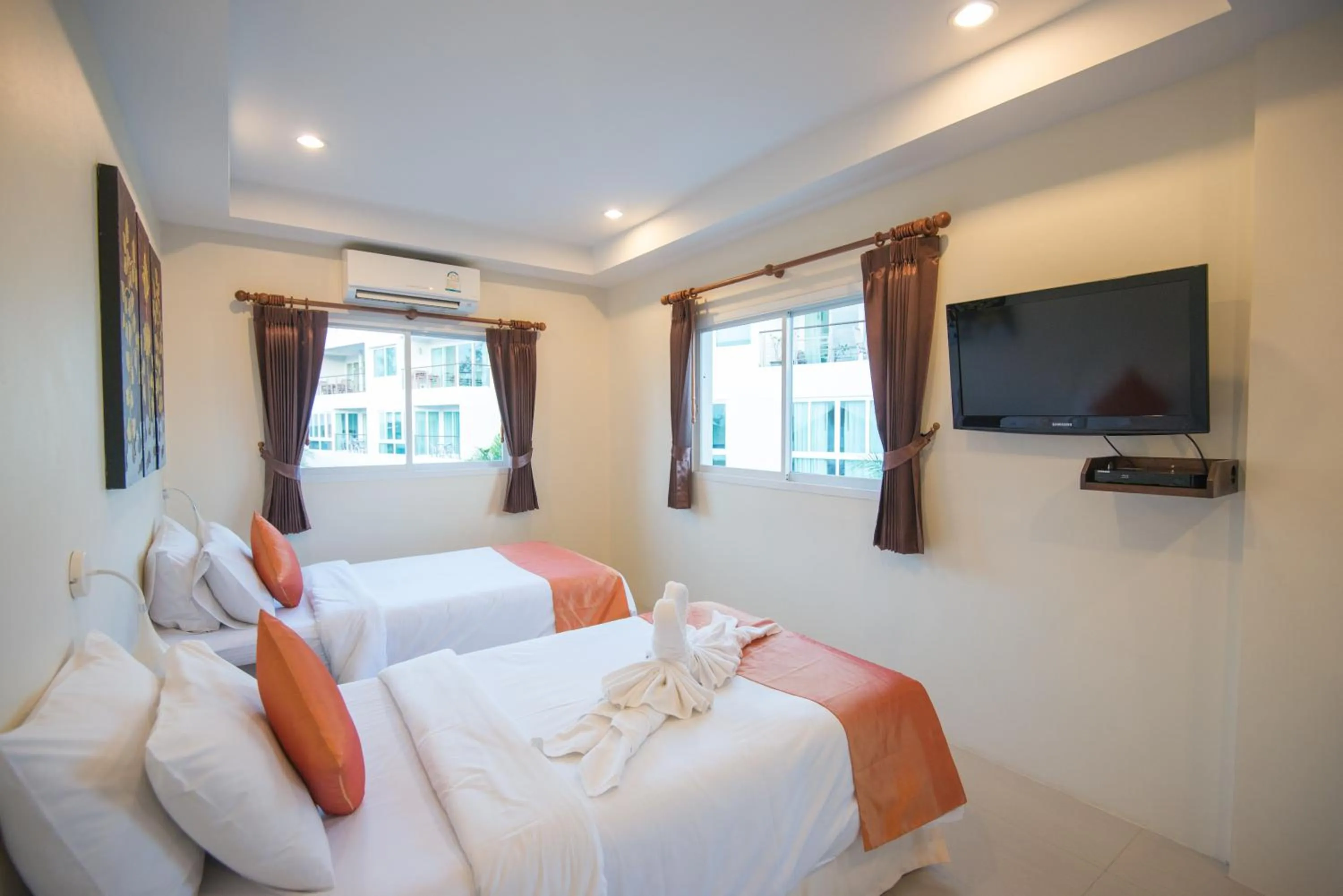 Photo of the whole room, Bed in At Kamala Hotel