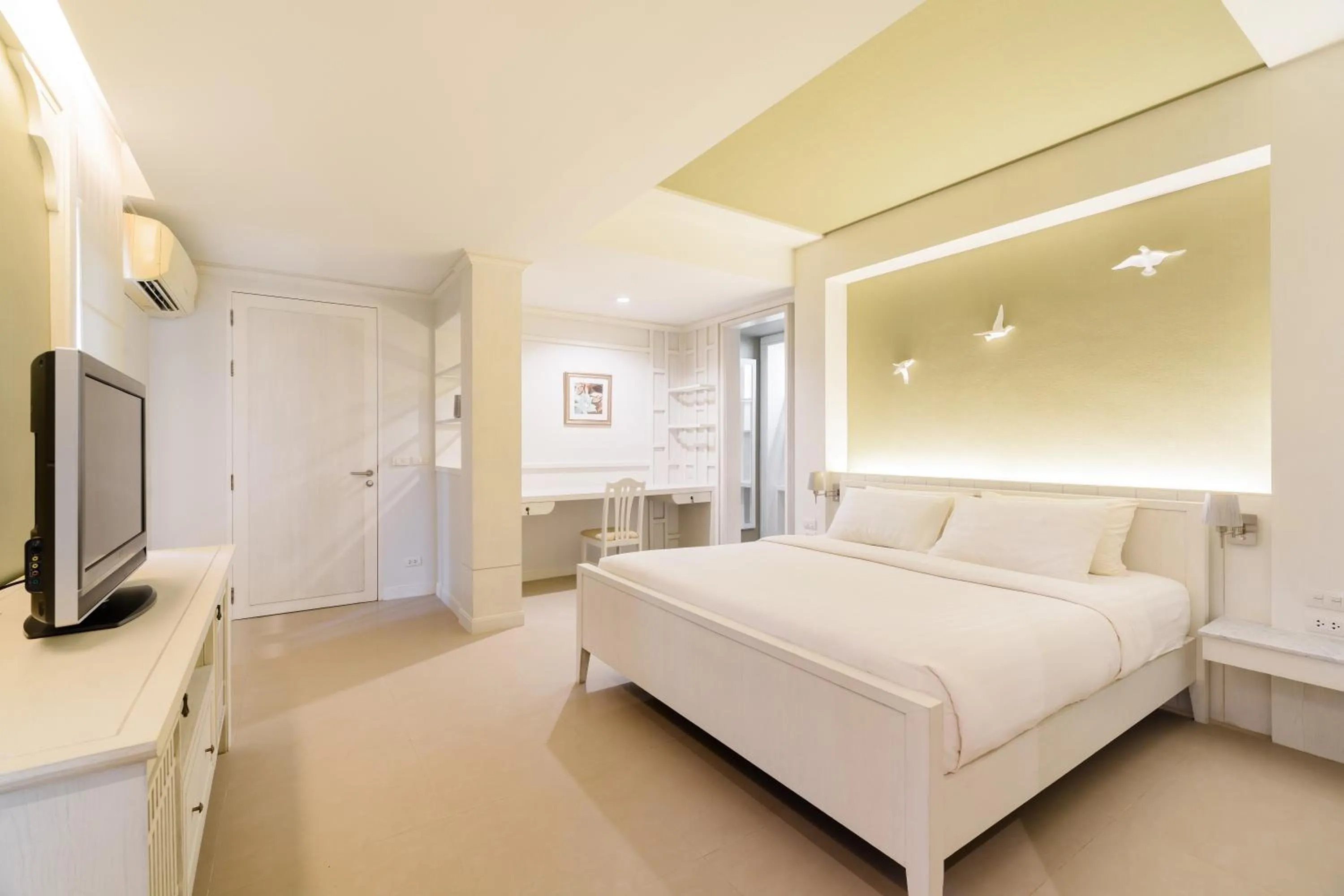 Bedroom, Bed in Villa Pimmada