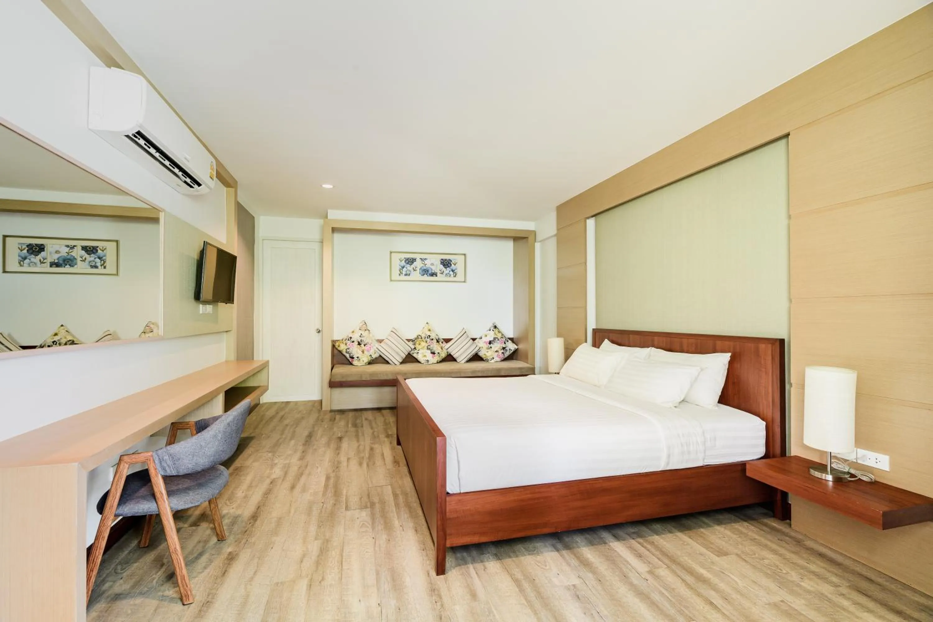 Bedroom, Bed in Villa Pimmada