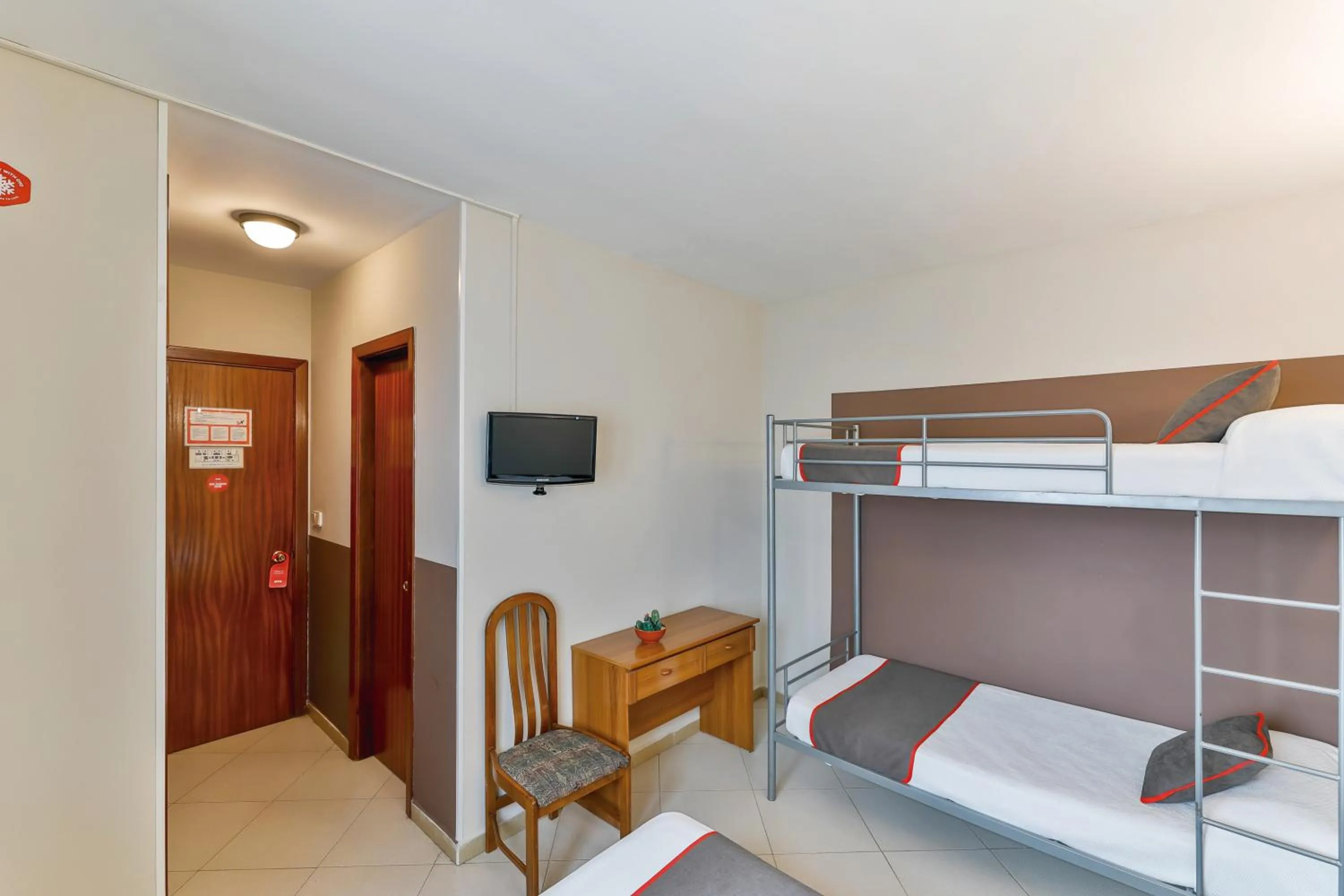 Bedroom in Can Peixan