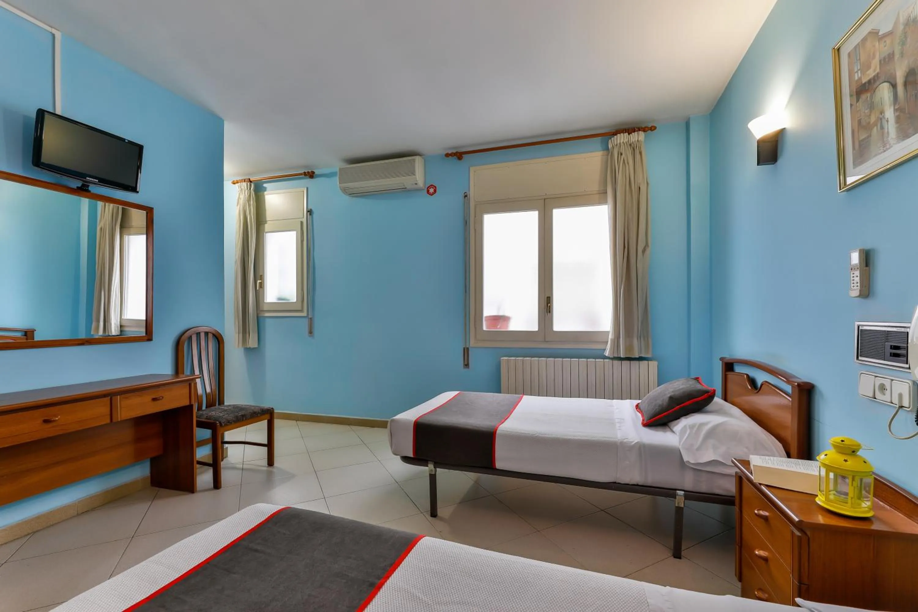 Bedroom in Can Peixan