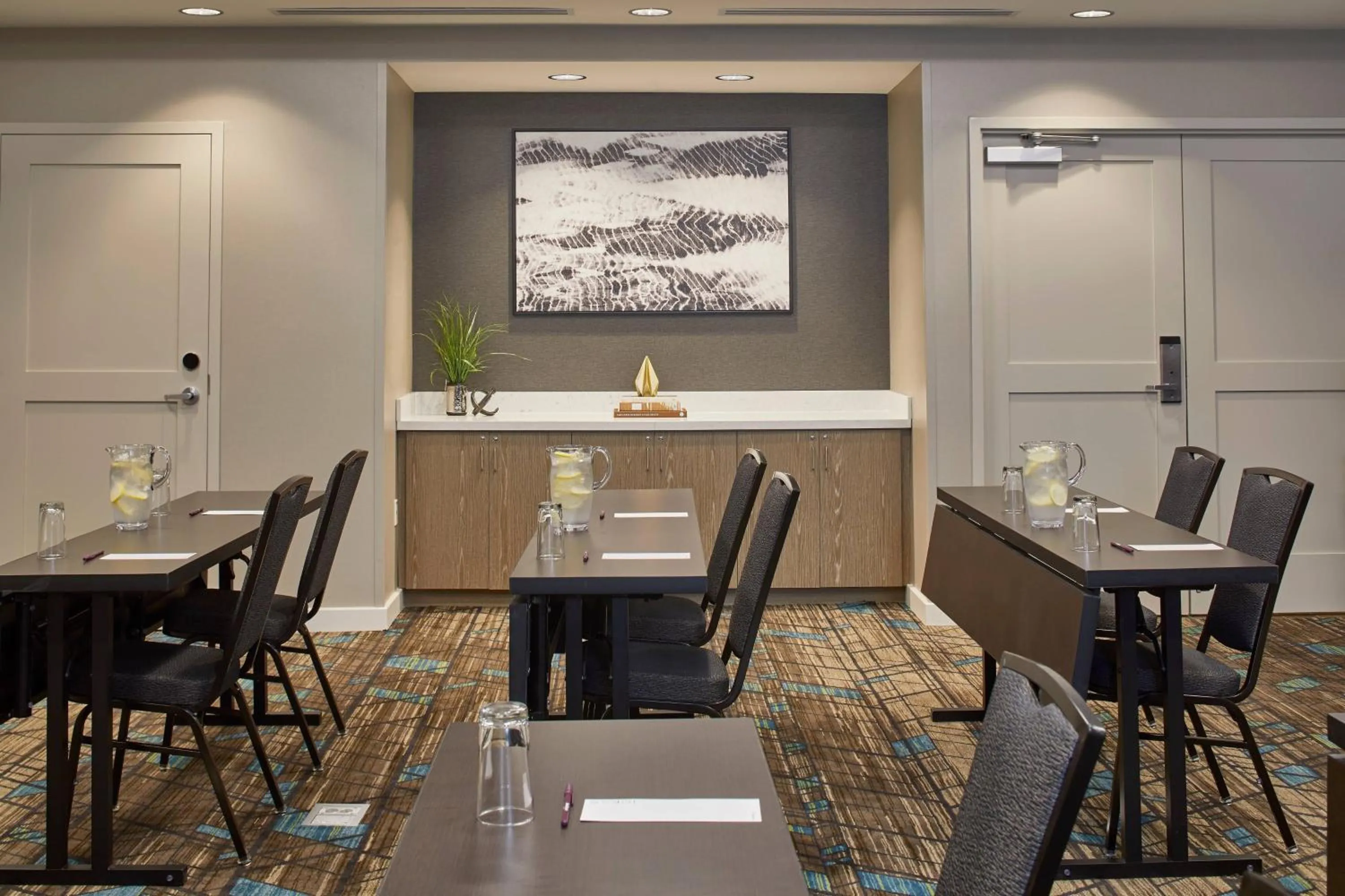 Meeting/conference room in Residence Inn by Marriott Cleveland University Circle/Medical Center