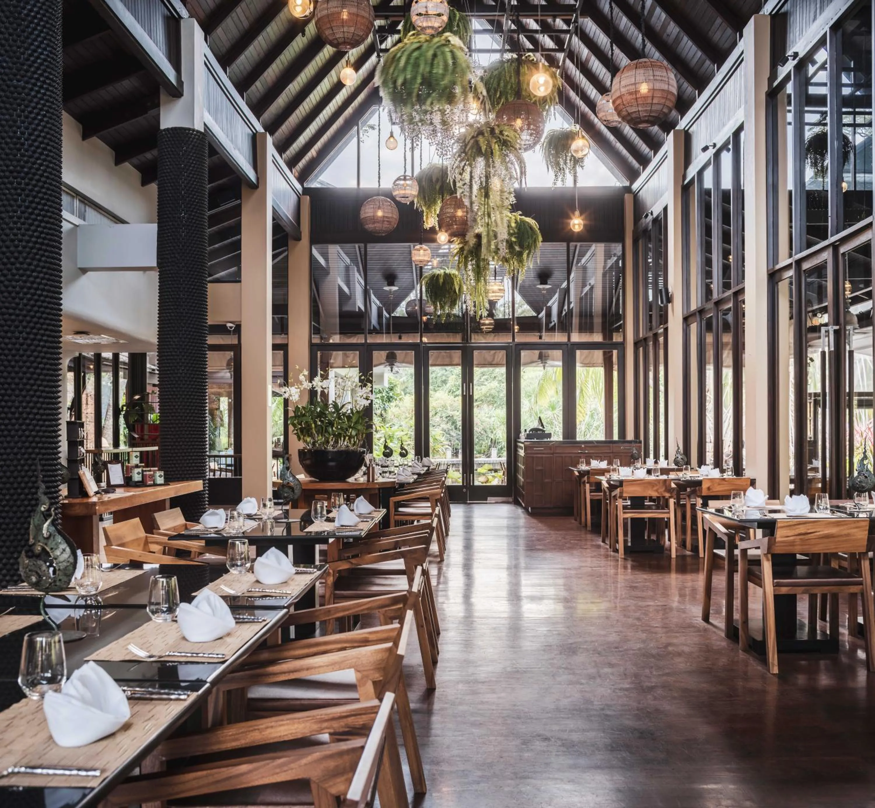 Restaurant/places to eat in Anantara Mai Khao Phuket Villas
