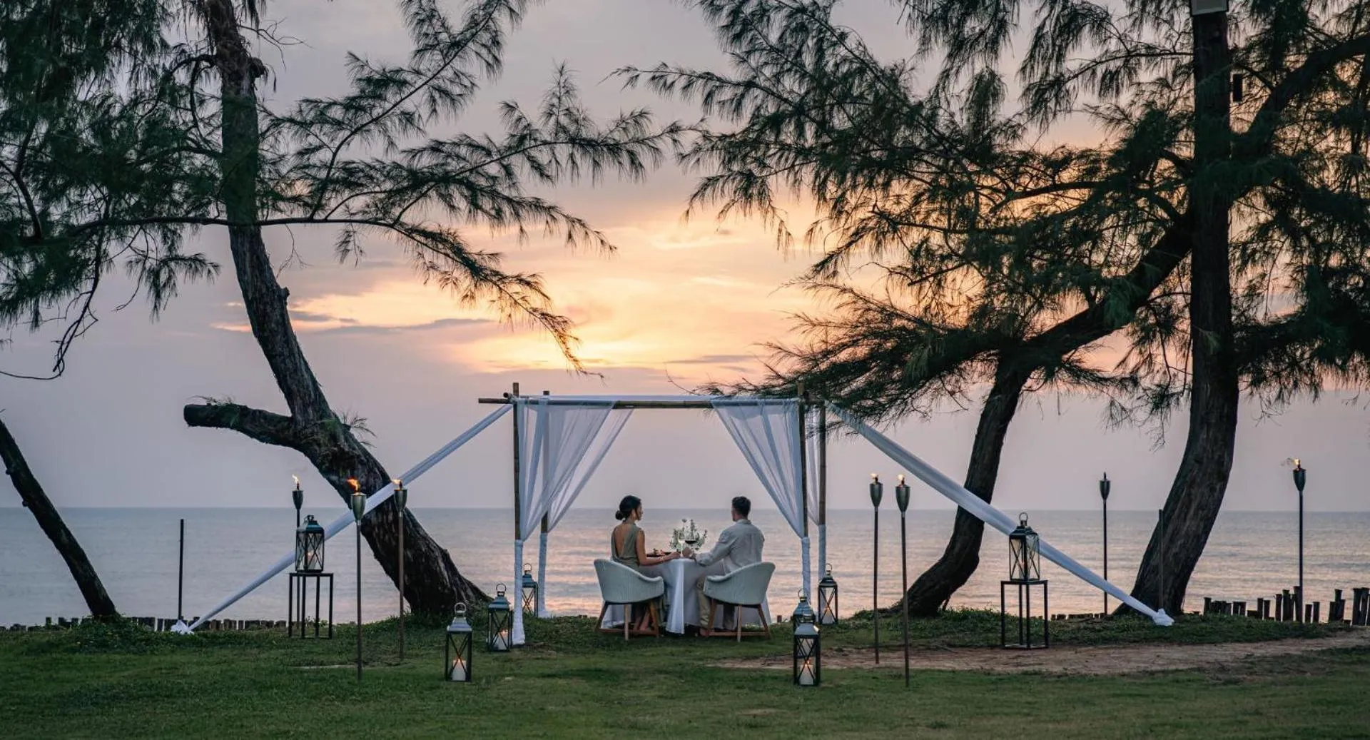 Restaurant/places to eat in Anantara Mai Khao Phuket Villas