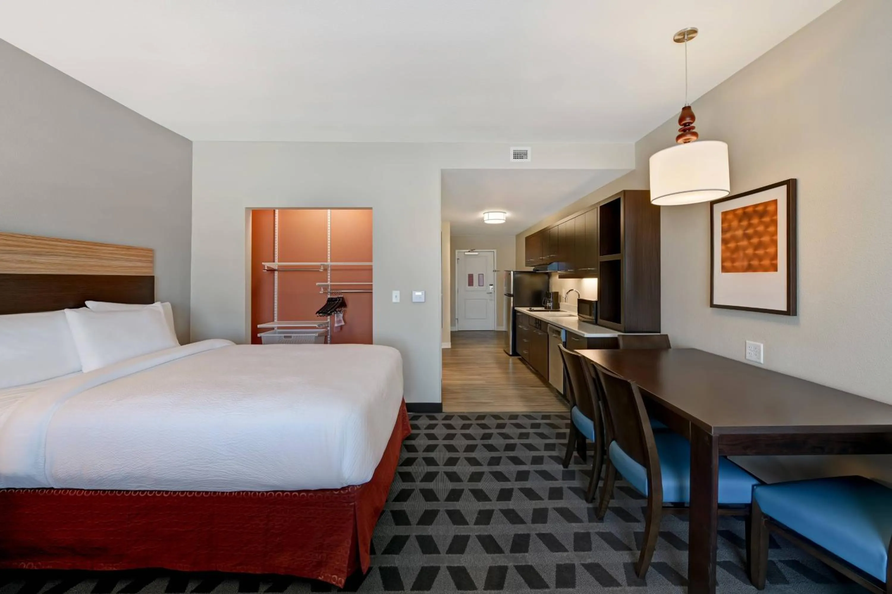 Photo of the whole room, Bed in TownePlace Suites by Marriott El Paso East/I-10