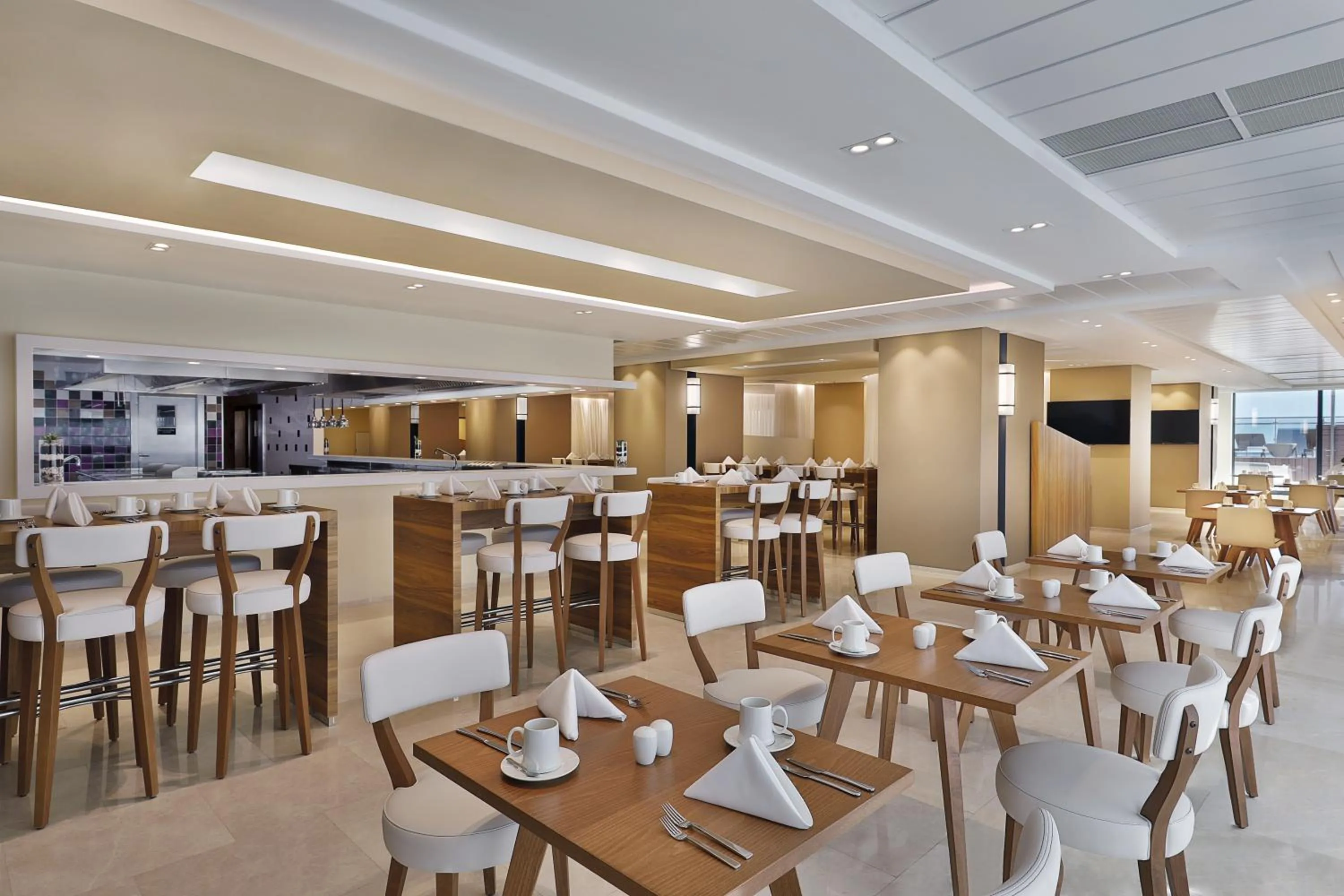 Restaurant/places to eat in Park Mall Hotel & Conference Center