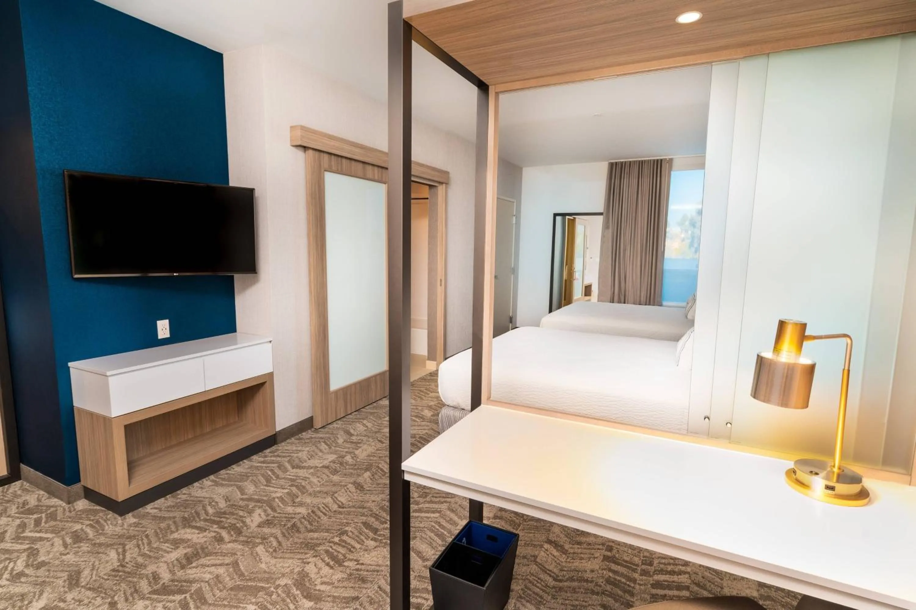 Bedroom, Bed in SpringHill Suites by Marriott Newark Fremont