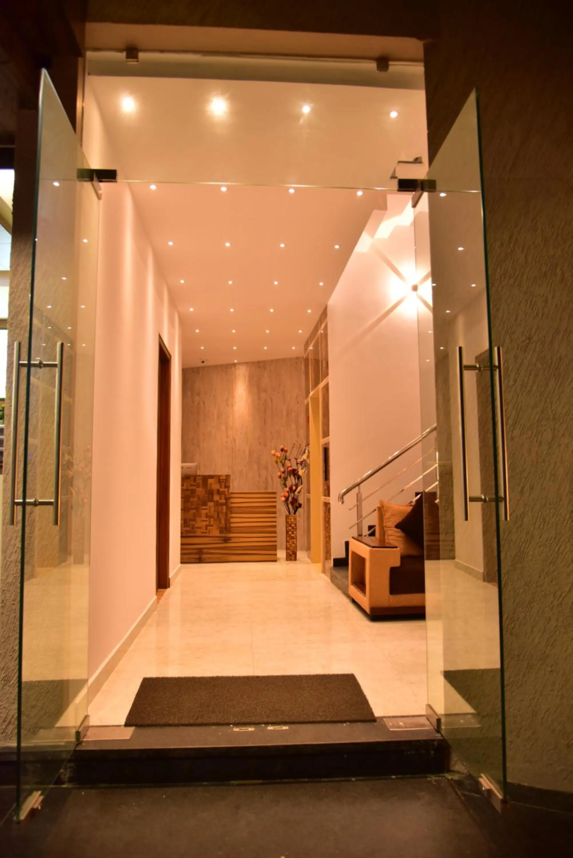 Lobby or reception in Le Oak Inn