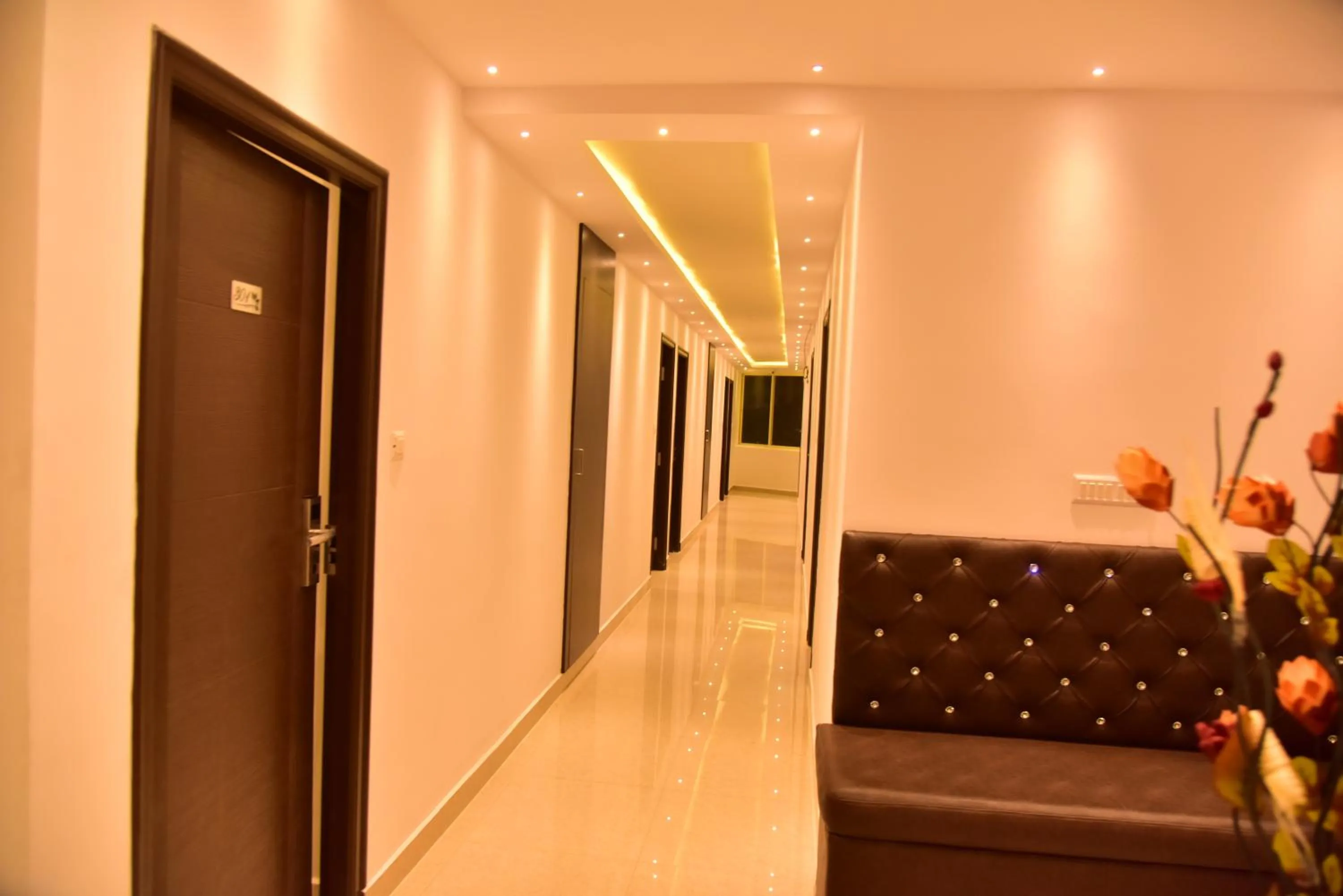 Lobby or reception in Le Oak Inn