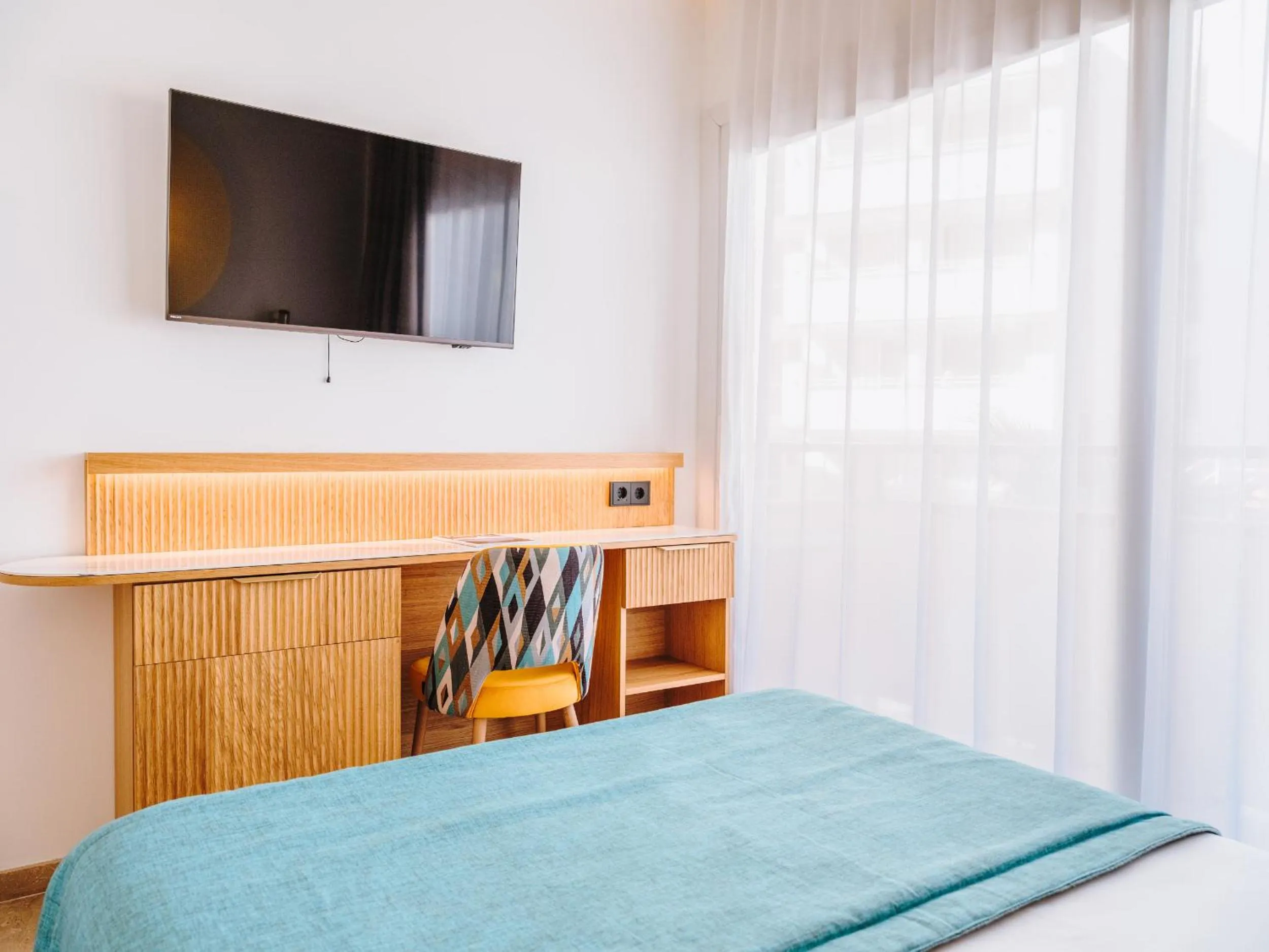 Bed in Grupotel Playa Camp de Mar - Adults Only