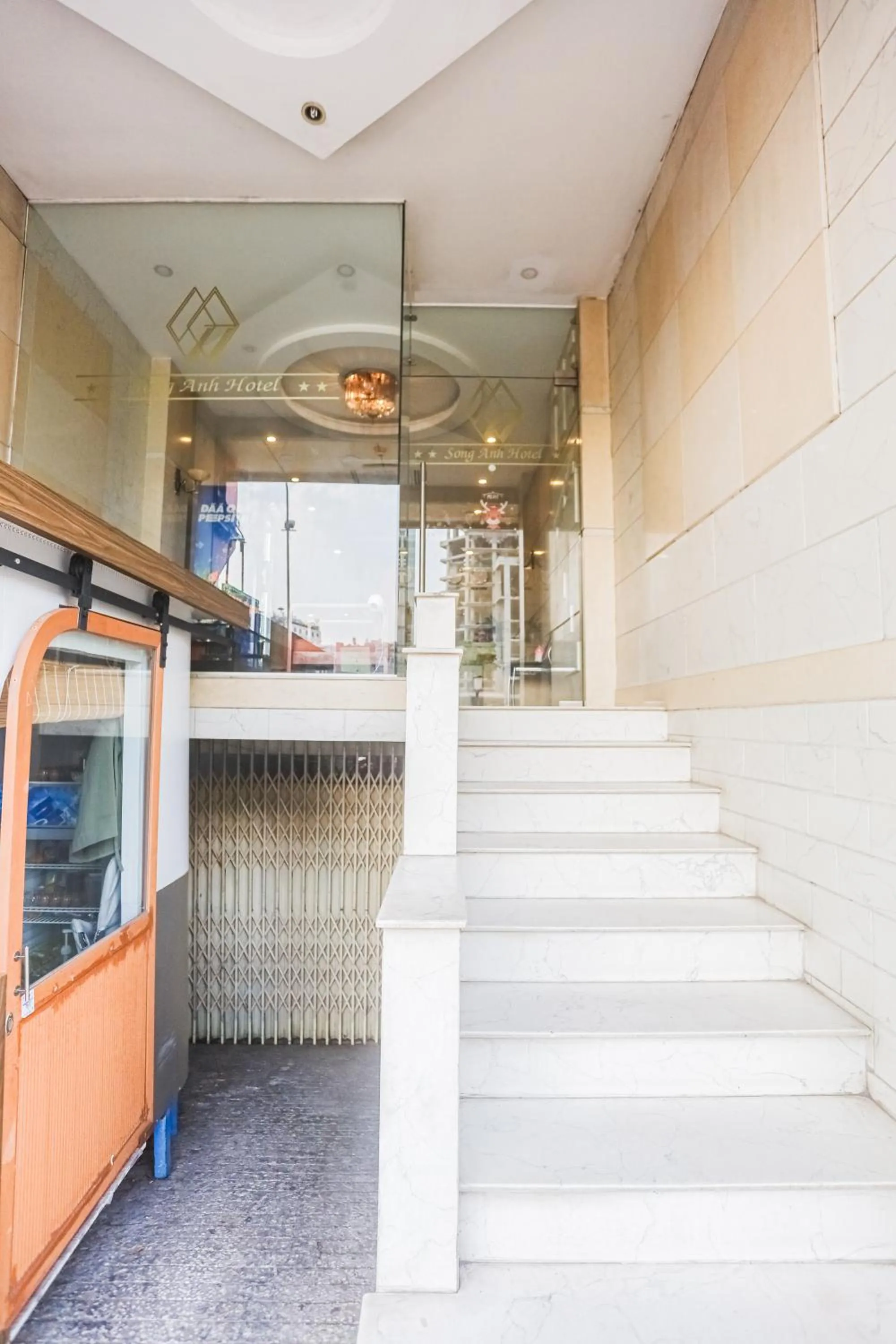 Parking in Song Anh 3 Hotel