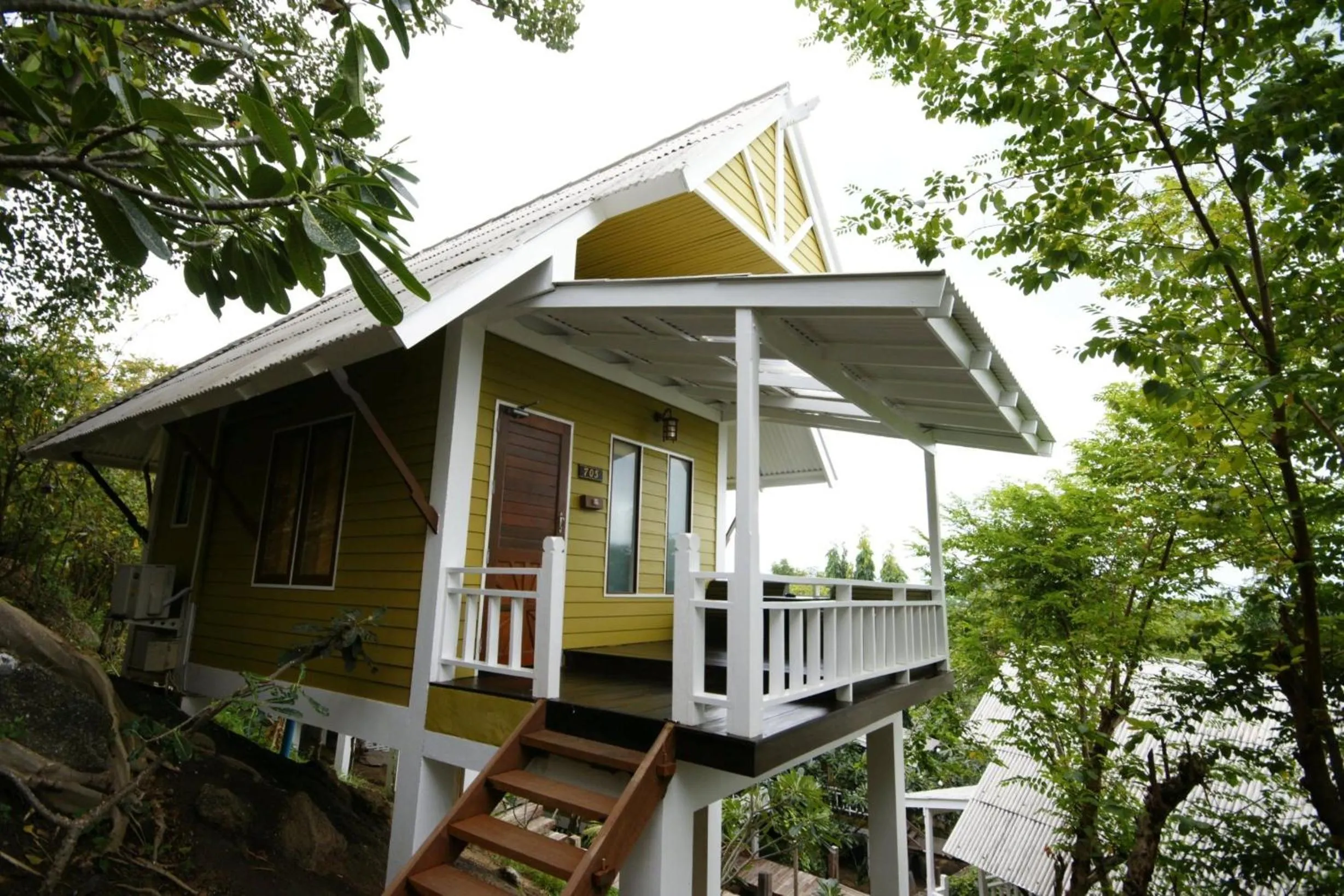 Facade/entrance in Cocohut Beach Resort Koh Phangan