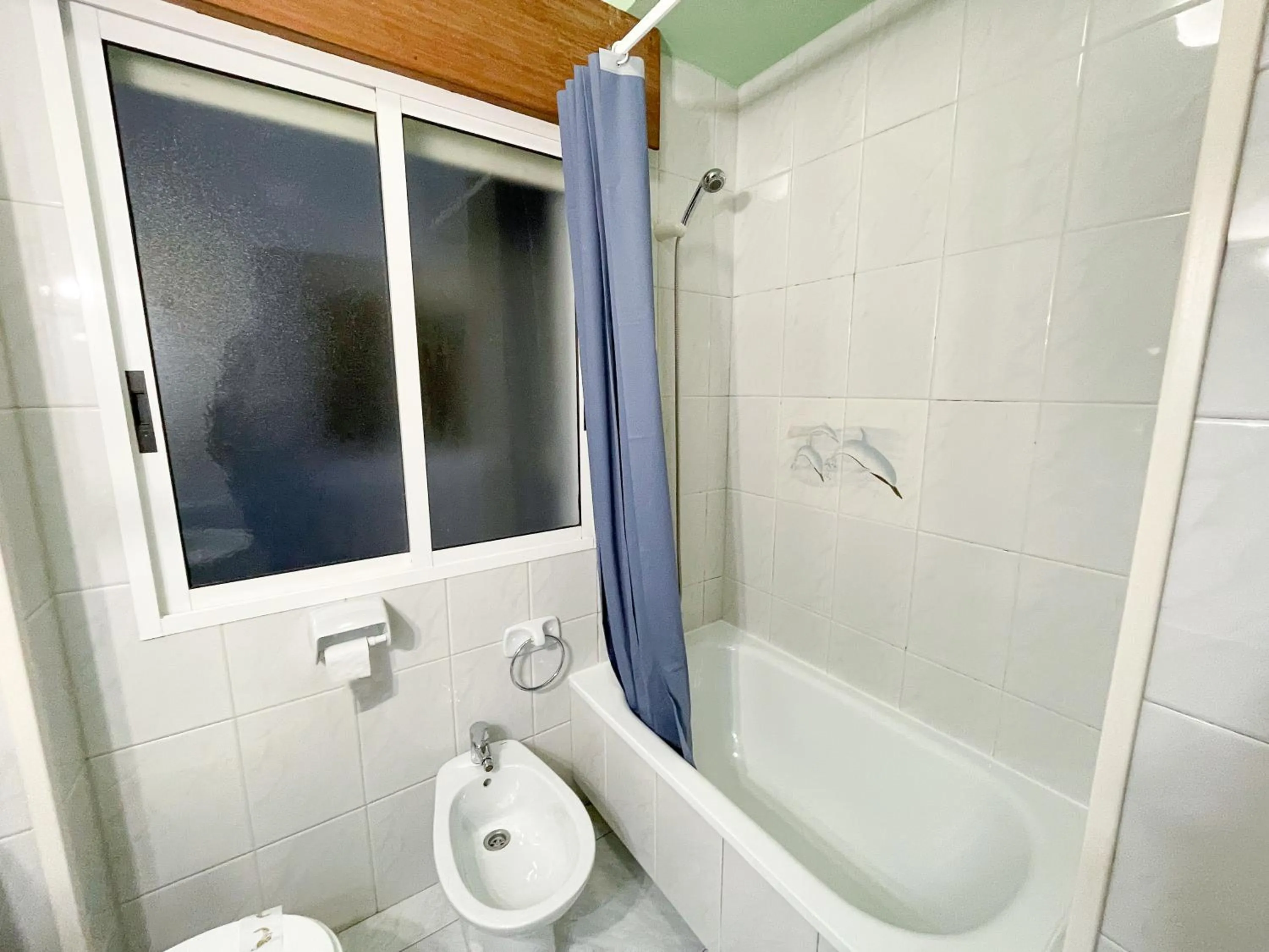 Bathroom in Apartamentos Revo Salinas 3000