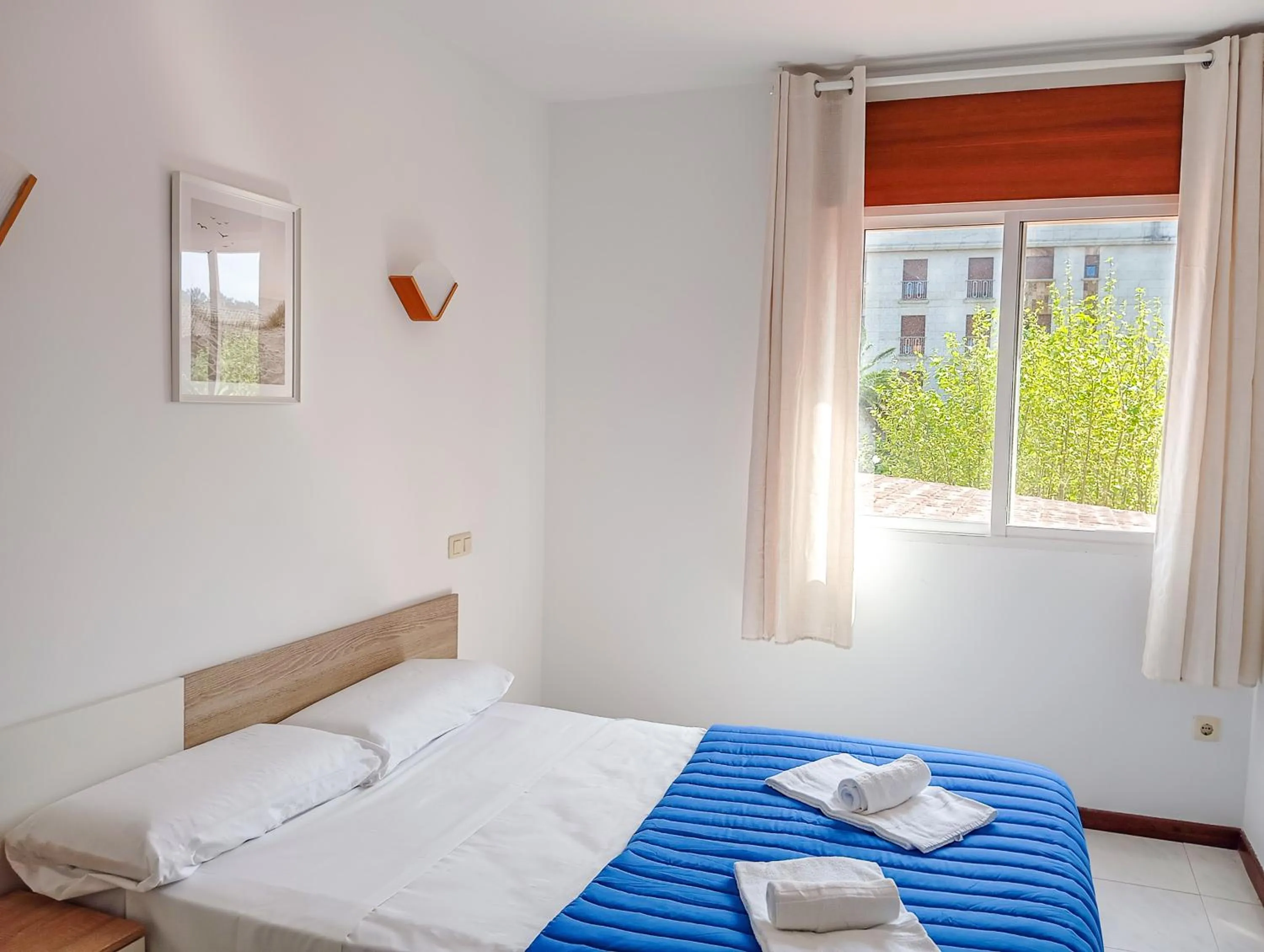 Bedroom, Bed in Apartamentos Revo Salinas 3000