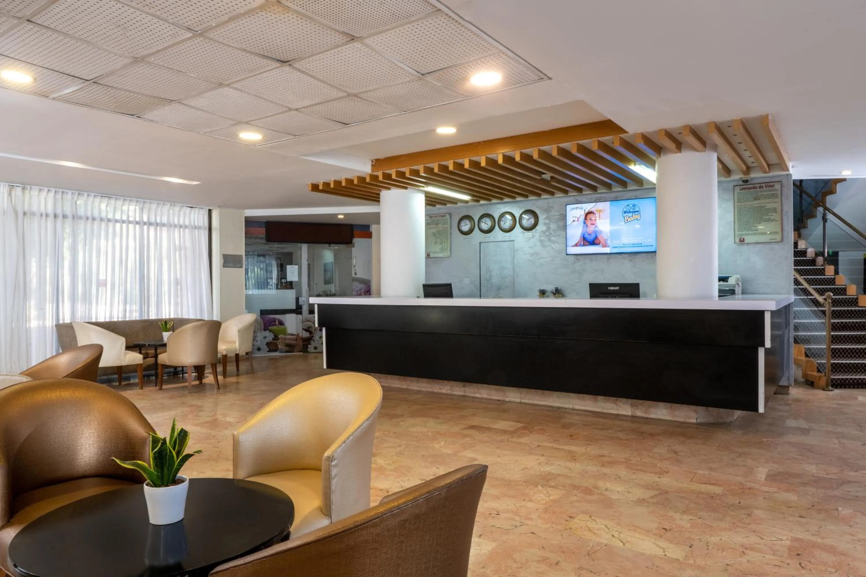 Lobby or reception in Leonardo Inn Hotel Dead Sea