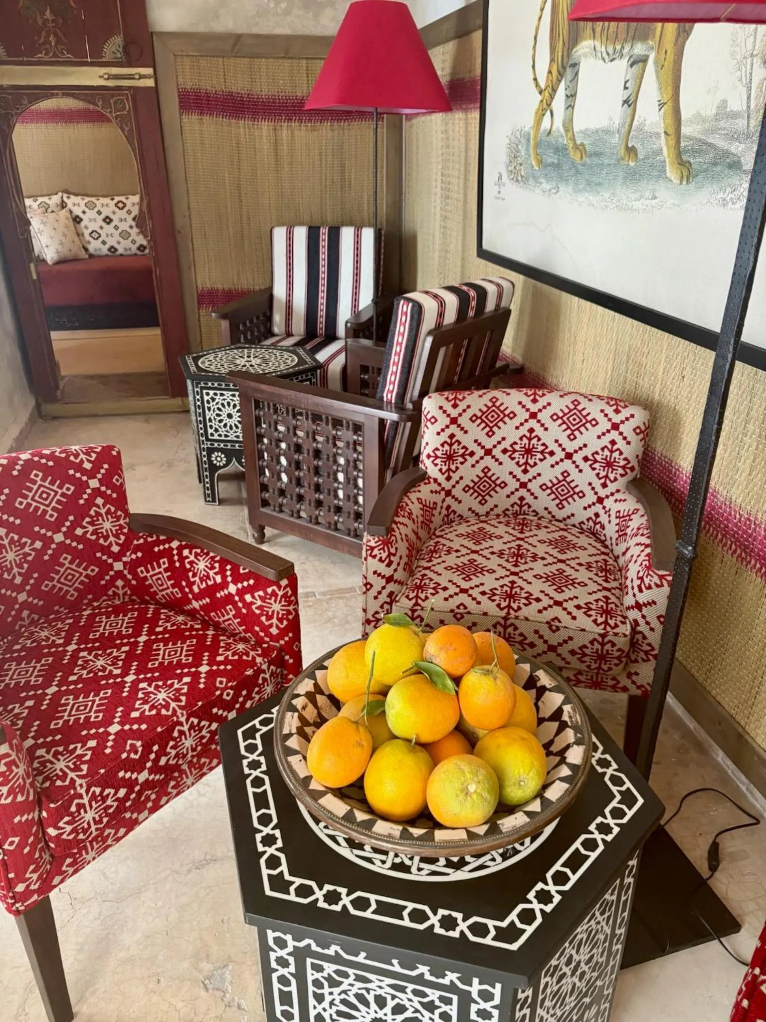 Communal lounge/ TV room in Riad la Cigale