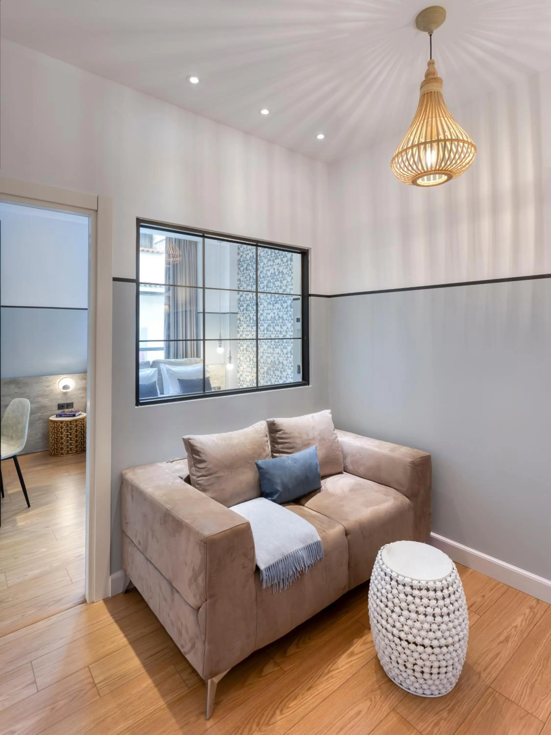 Living room, Bed in The Pinnacle Athens